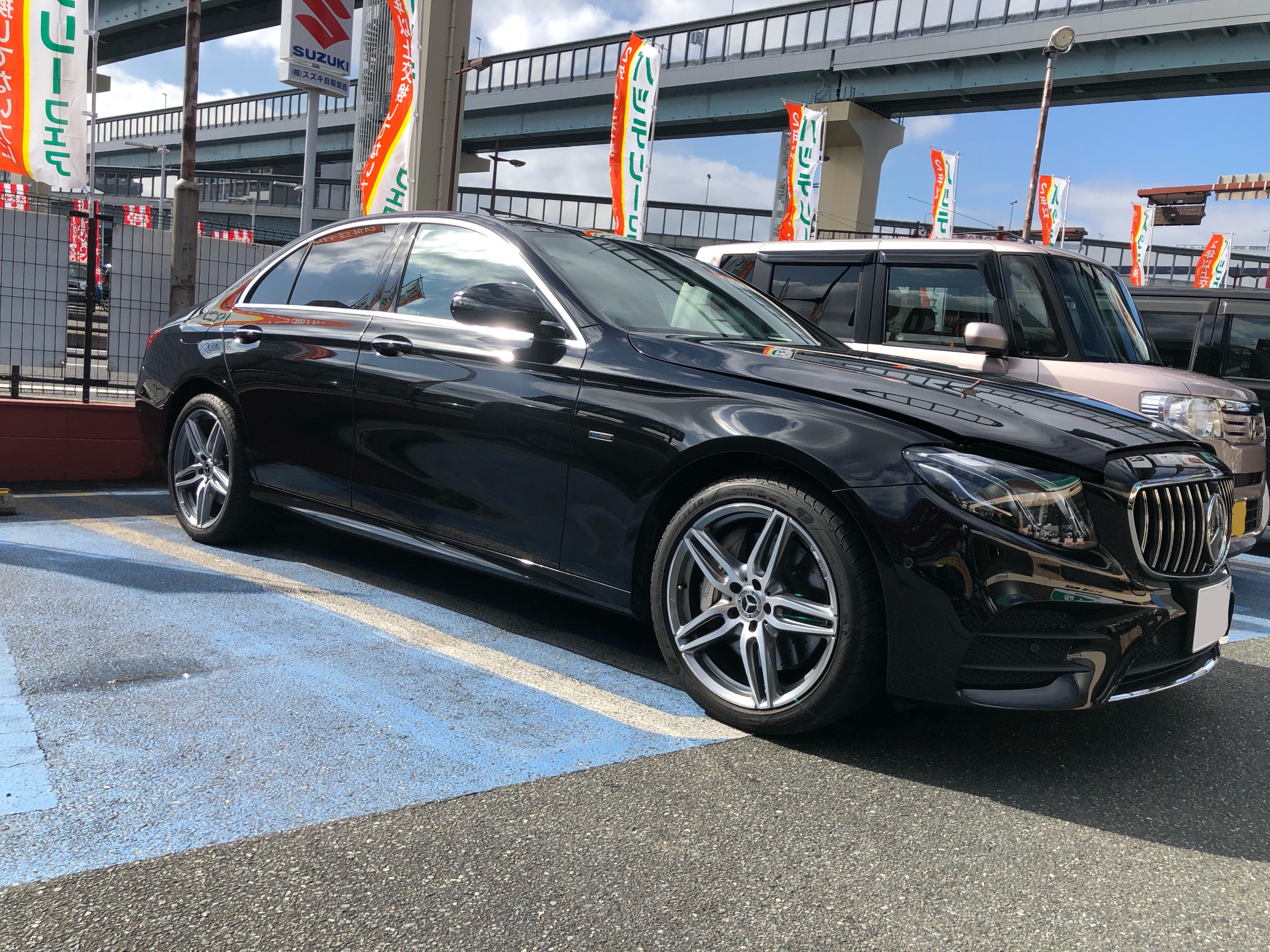 ベンツ Eクラス W213 HR ダウンサス | メルセデス・ベンツ Eクラス その他 パーツ取付 > 足回り関係取付 | 取り付け・施工事例集 |  タイヤ館 福岡西 | タイヤからはじまる、トータルカーメンテナンス タイヤ館グループ
