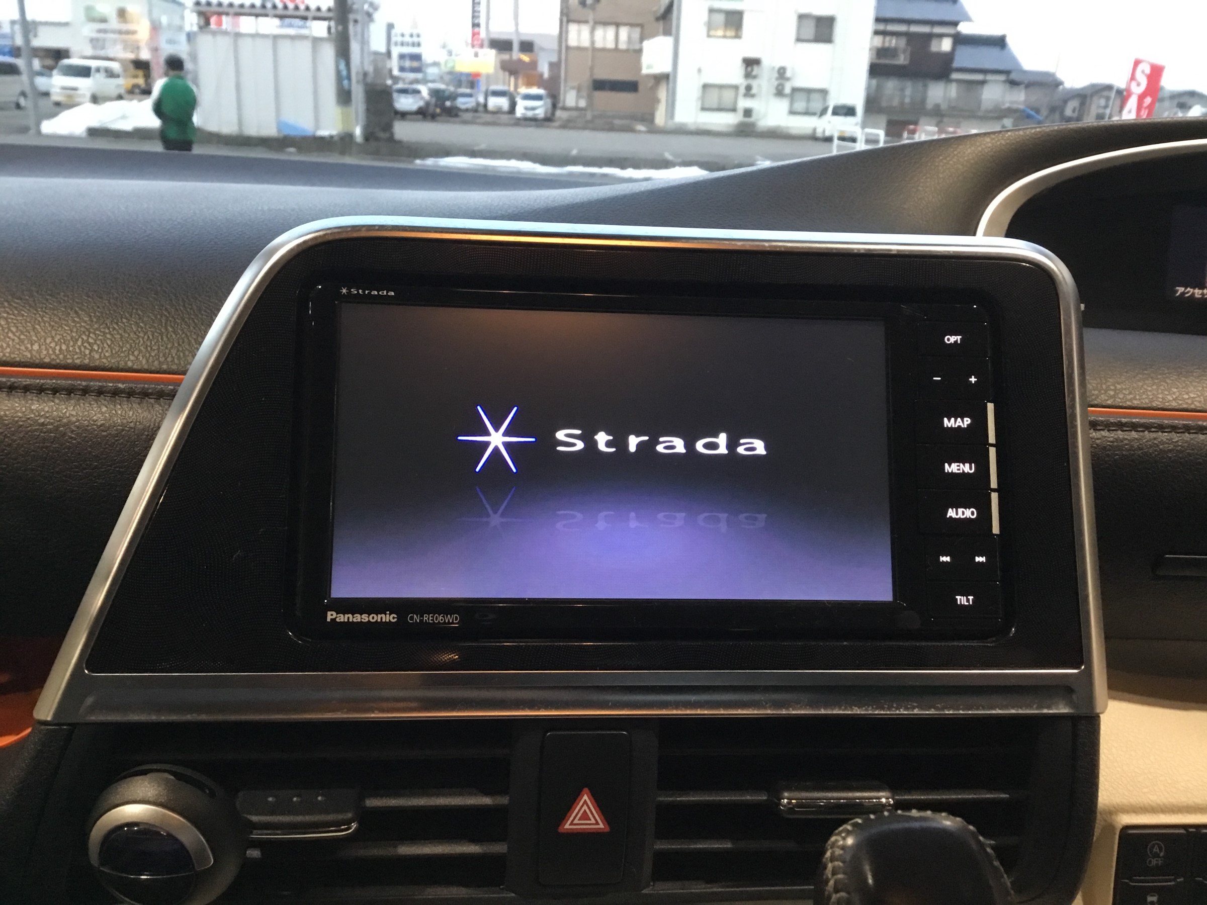 続 カーナビ ドライブレコーダーのお取り付け サービス事例 タイヤ館 小千谷 新潟県のタイヤ カー用品ショップ タイヤからはじまる トータル カーメンテナンス タイヤ館グループ