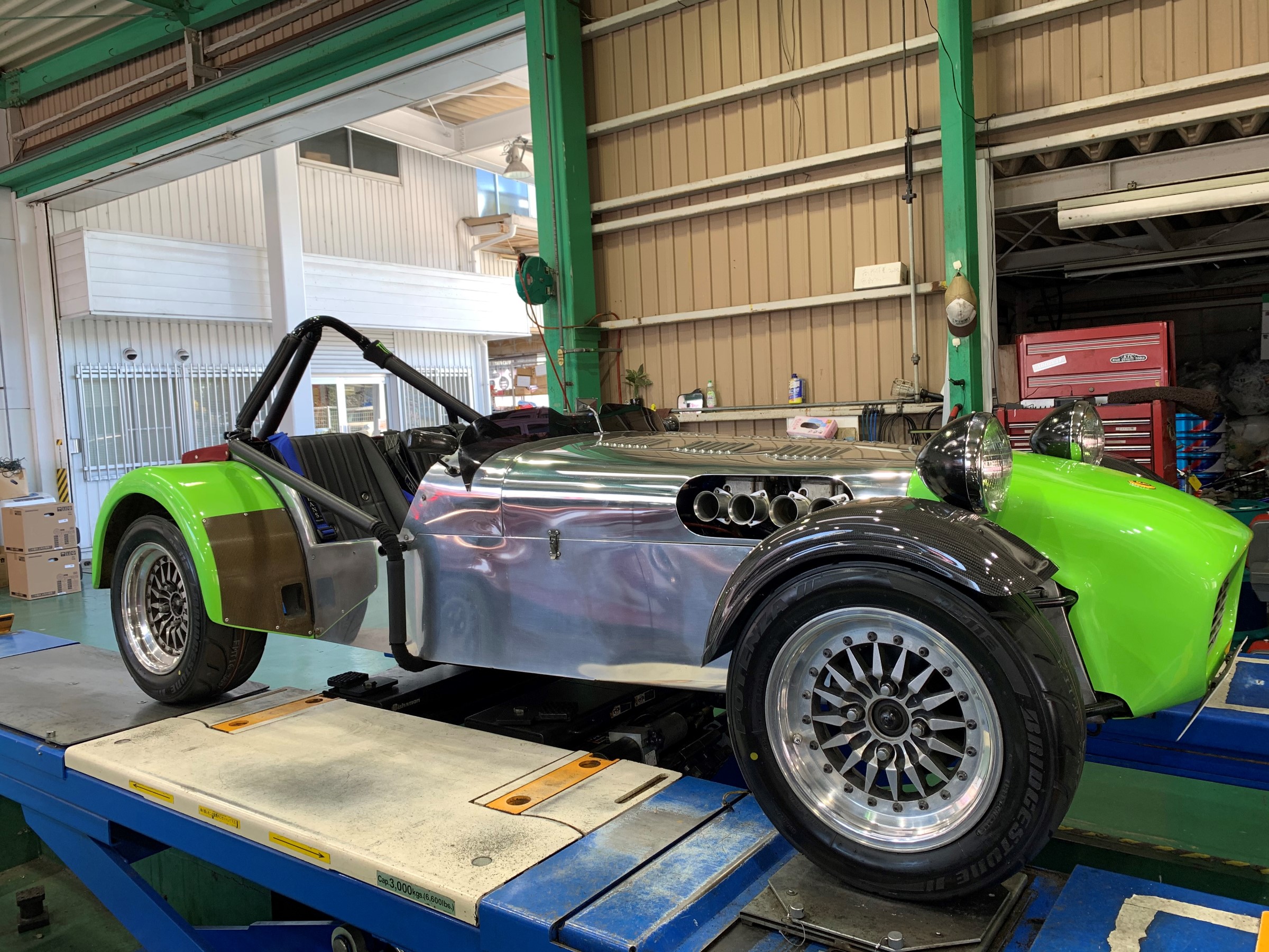 POTENZA for MOTORSPORT RE-11S タイヤ交換 | ケータハム スーパー7