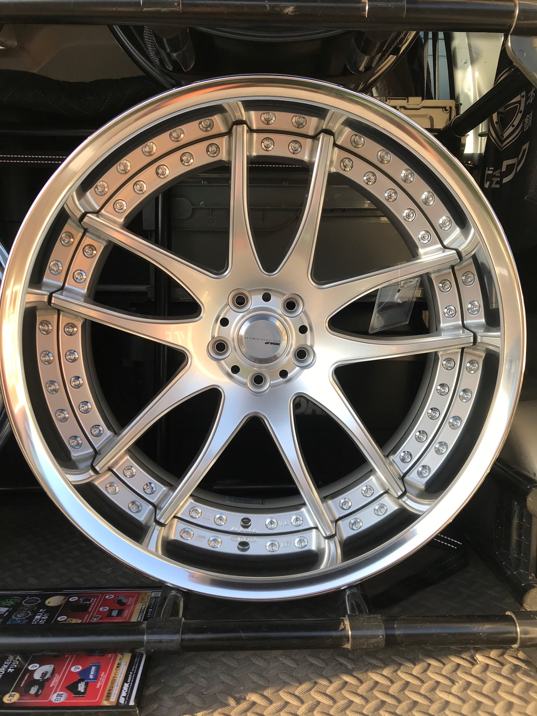 kkkk　ワークエモーション CR3P 20インチ WORK エモーション CR3P 20インチ タイヤホイールセット の買取