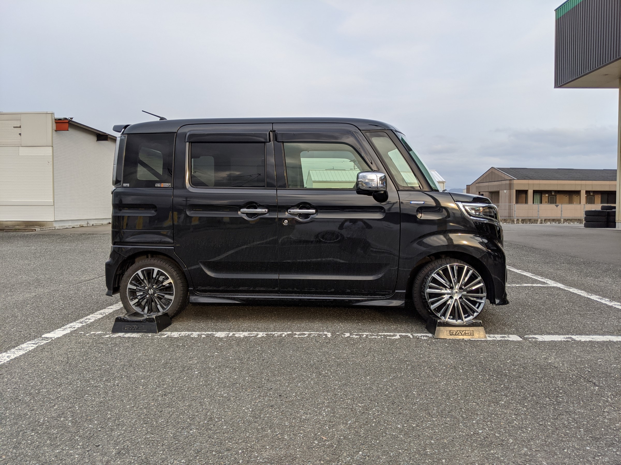 在庫アルミホイール 「クレンツェ マジス 531EVO」ご成約ありがとう