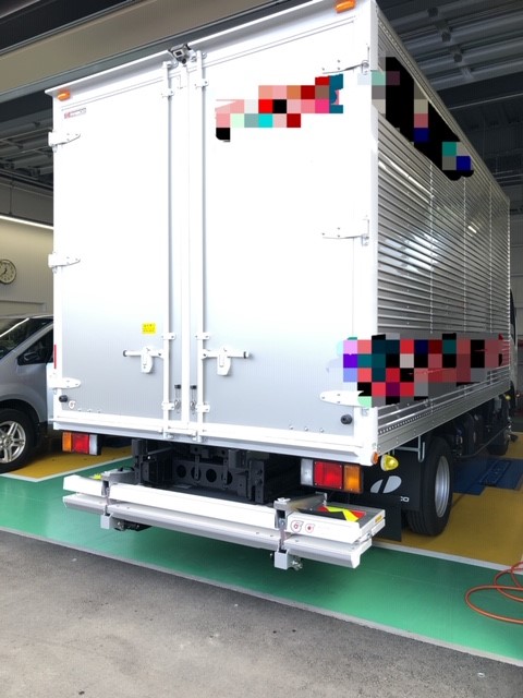スタッフ撮影　会社名はモザイクで消しました。