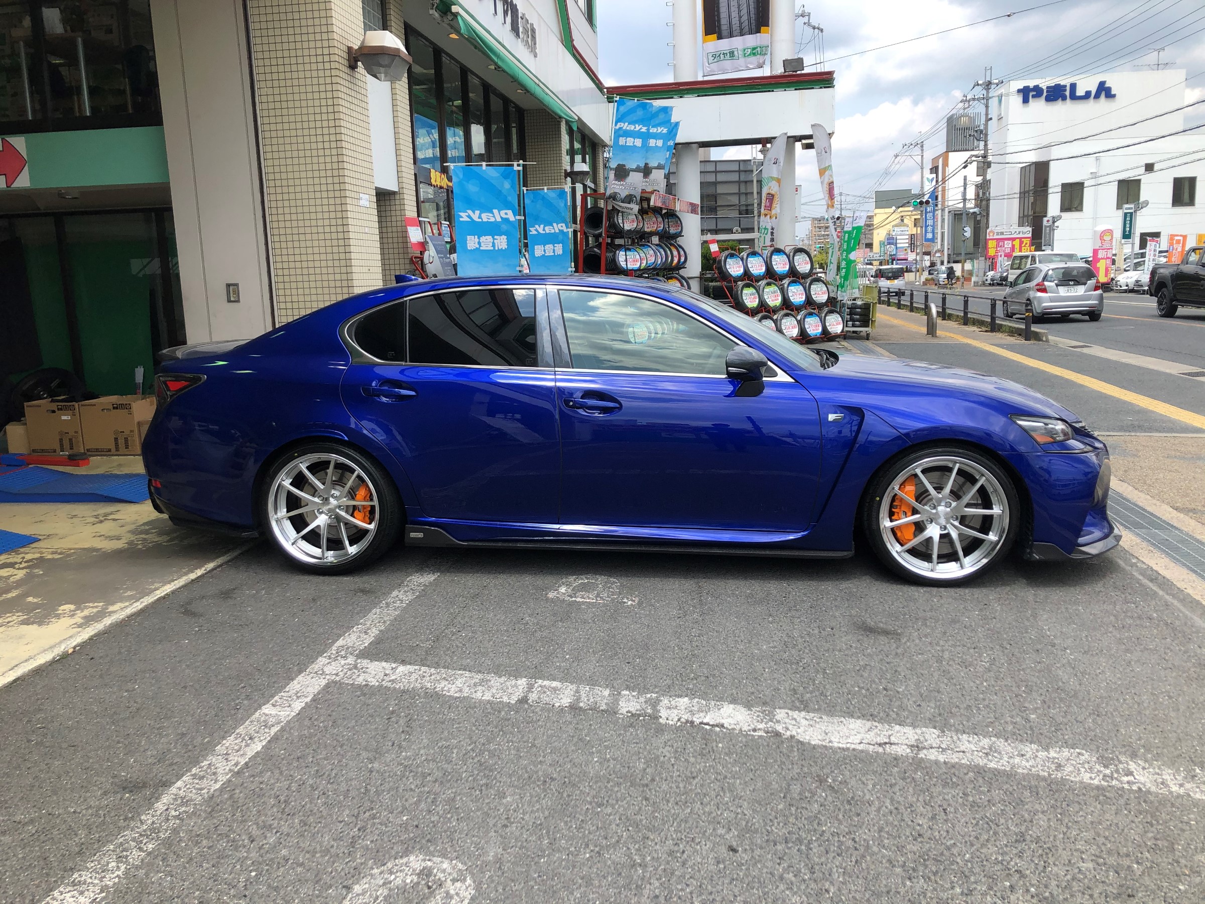 GS-FにTWS装着 | レクサス GS-F | サービス事例 | タイヤ館 奈良