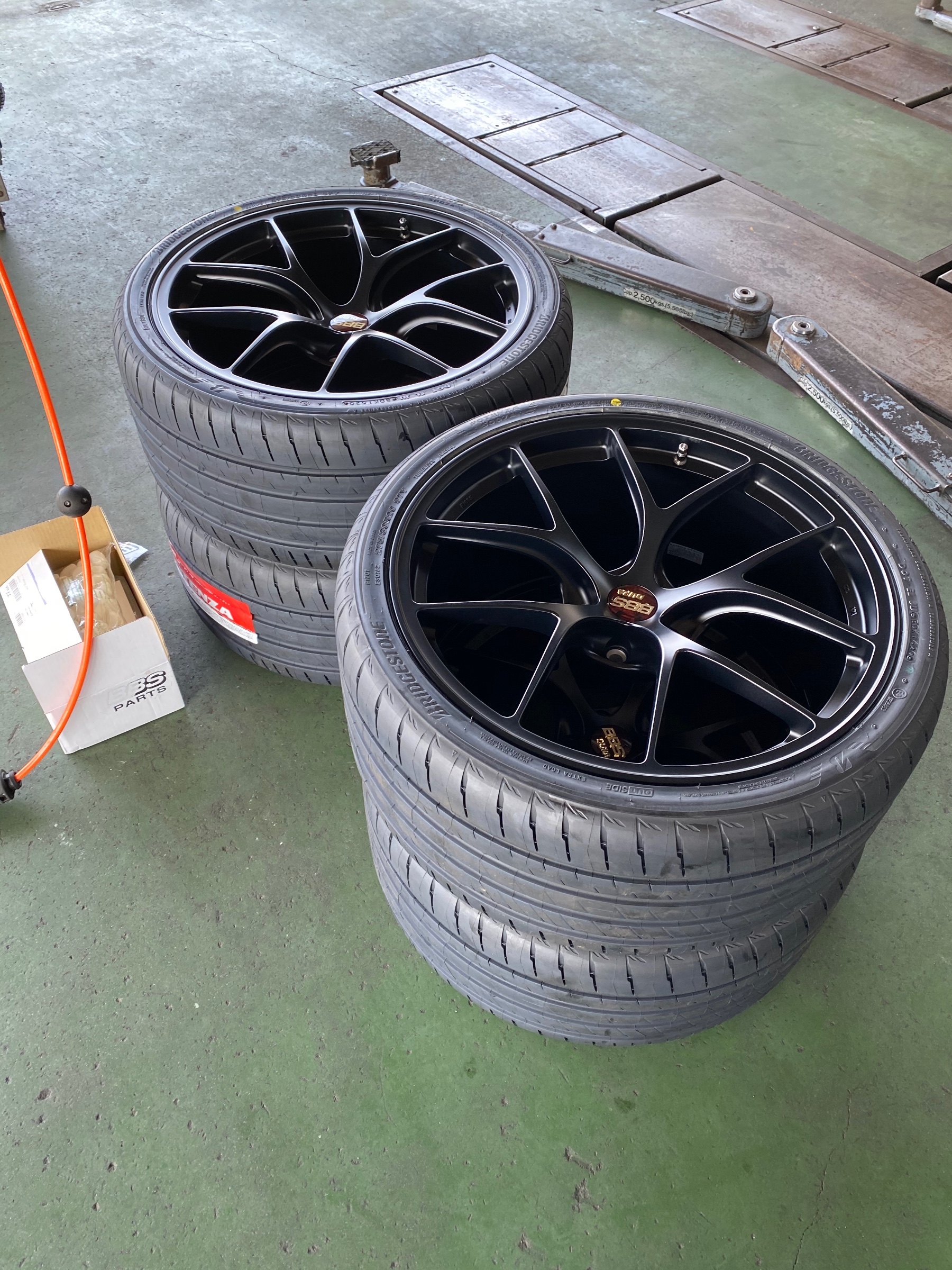 ダダさま専用　アウディホイール　その2 8EG03KACAA