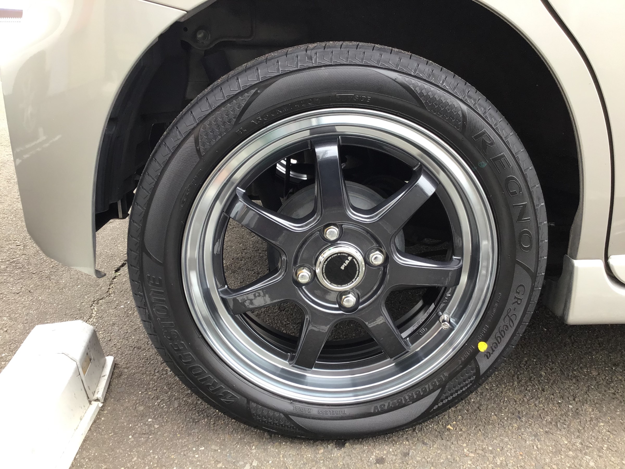軽自動車にレグノのレジェーラとPIAAモトリズモS-7を装着！！ | 店舗お  