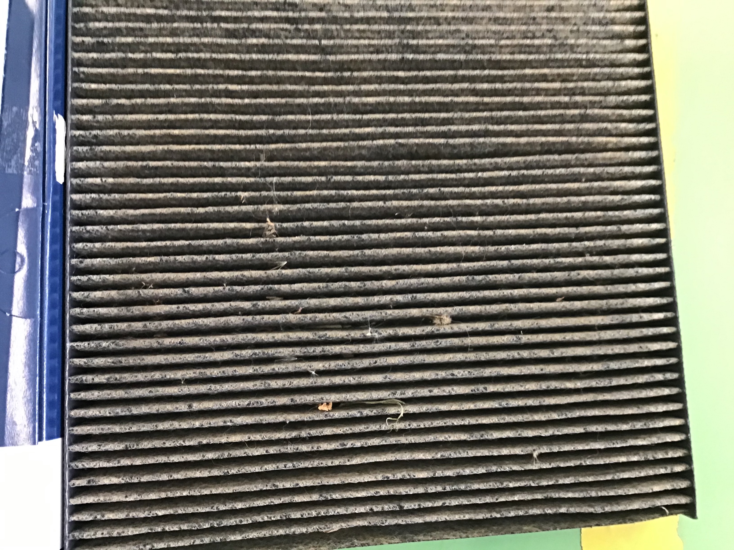 使用していたエアコンフィルター