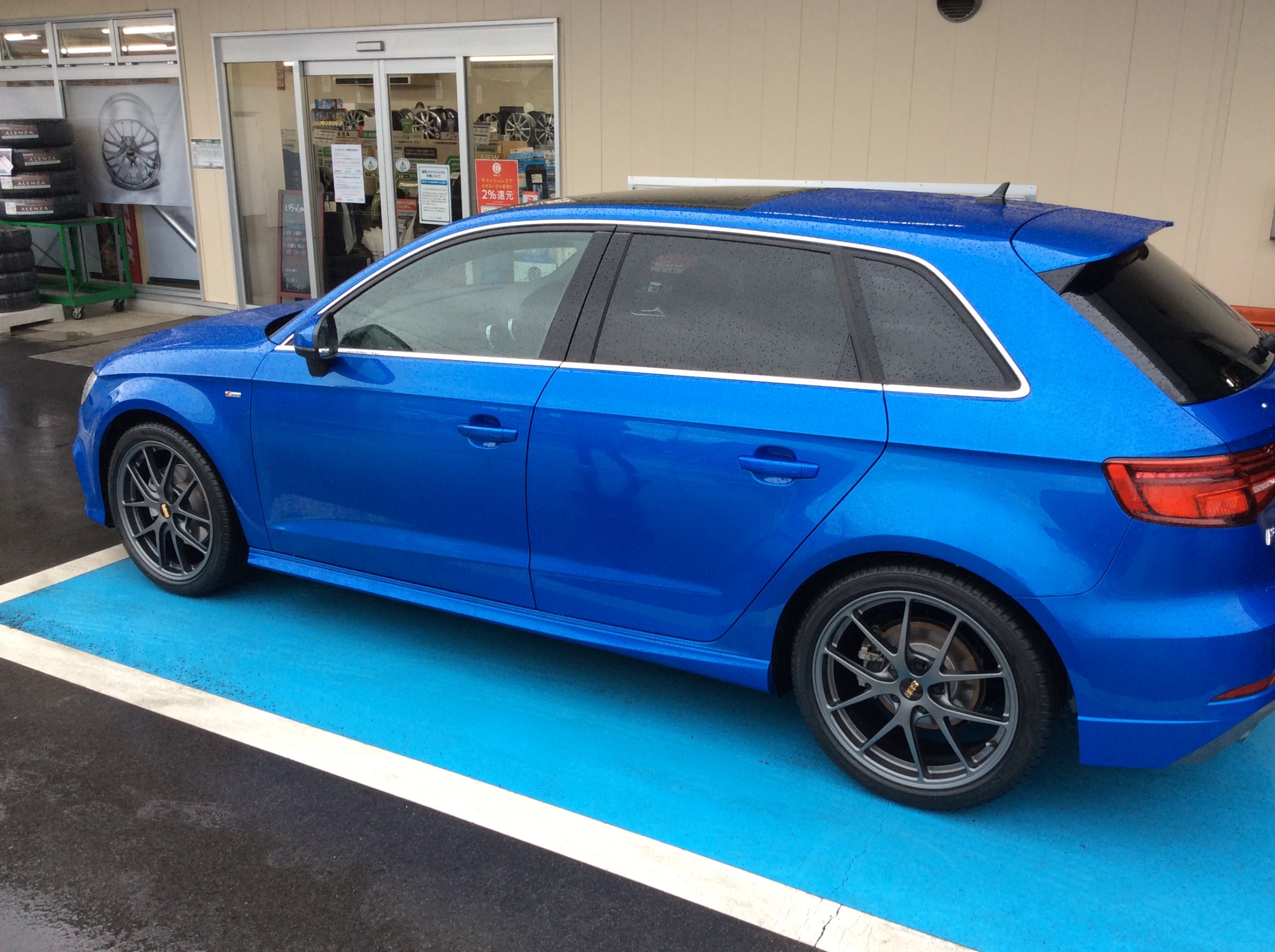 超特価‼️ アウディA3  BBSホイールand新品タイヤ BBS JAPAN BBS(ビービーエス) RS-GT 18インチ - A3 8V DBA-8VCXSL
