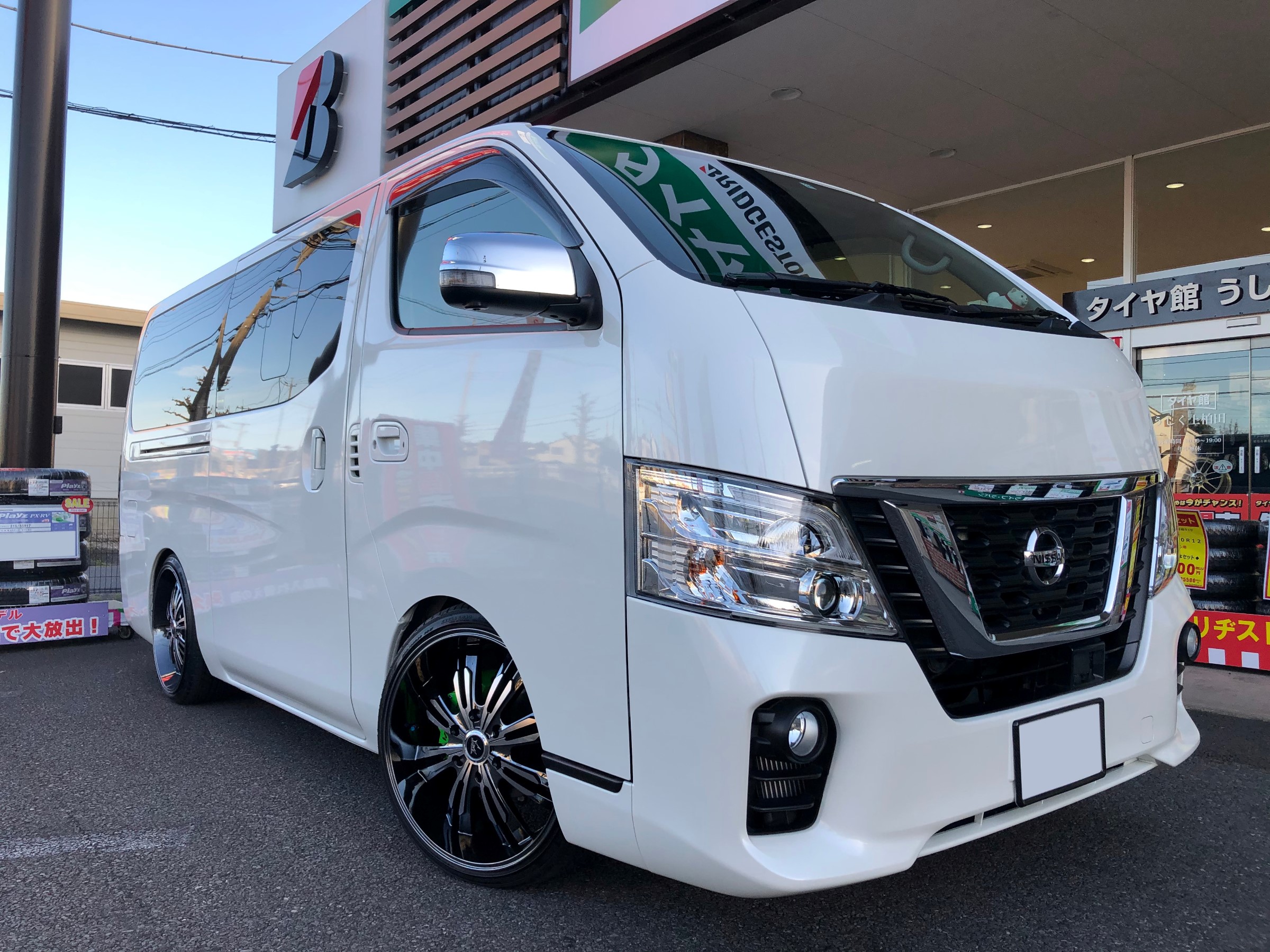 夜空 NV350 キャラバン BodyLineキャリパーカバー\u0026ドラムカバー