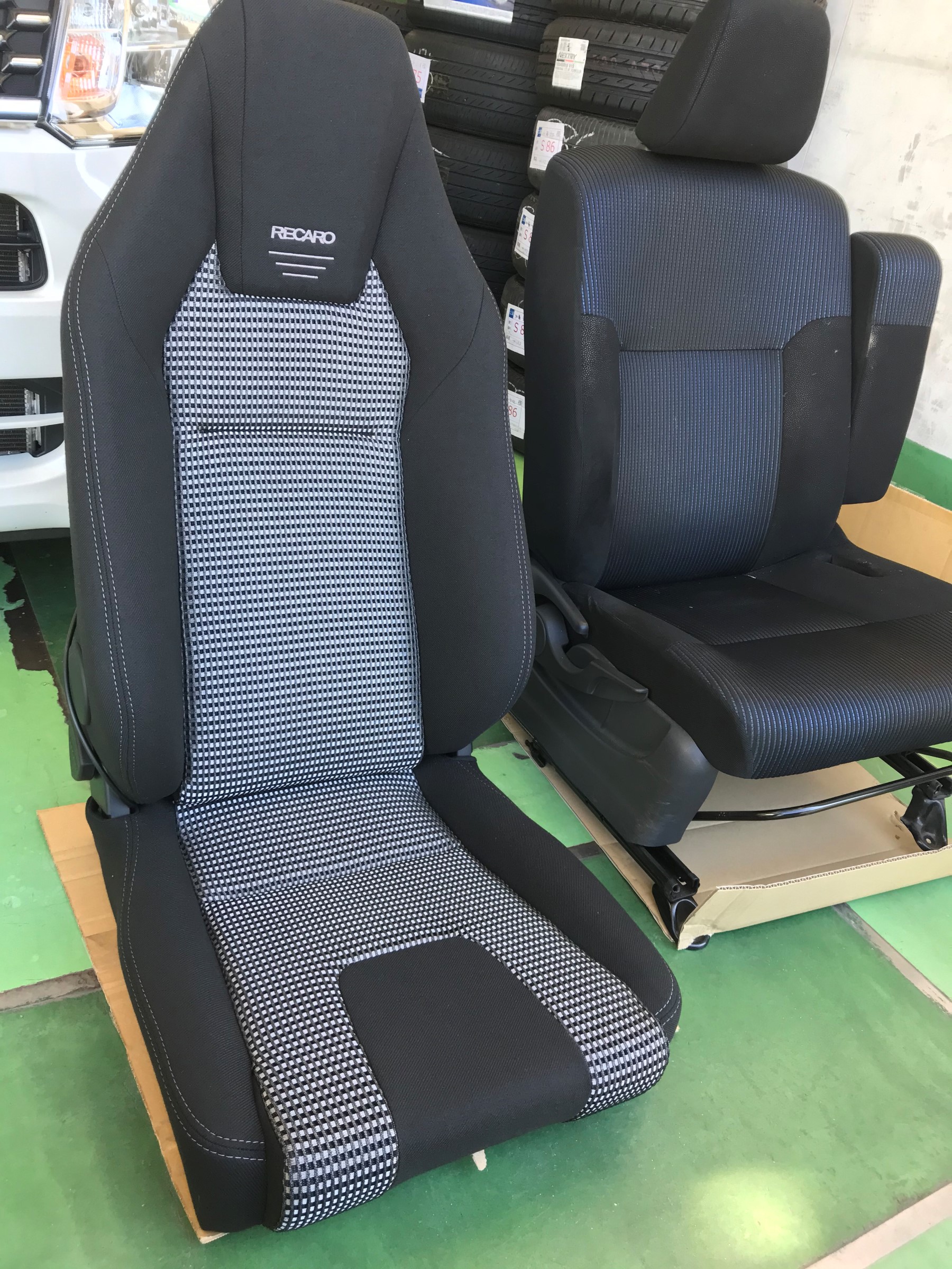 ダイハツ ムーヴ La150s レカロシートのお取り付けをご紹介です ダイハツ ムーヴ その他 パーツ取付 Recaroシート取付 サービス事例 タイヤ館 土浦北インター 茨城県のタイヤ カー用品ショップ タイヤからはじまる トータルカーメンテナンス タイヤ館