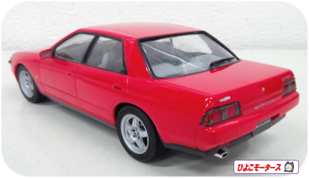 R32スカイライン4ドアのプラモデル ಠwಠ 日産 スカイライン スタッフ日記 タイヤ館 梅坪 愛知県 三重県のタイヤ カー用品ショップ タイヤからはじまる トータルカーメンテナンス タイヤ館グループ