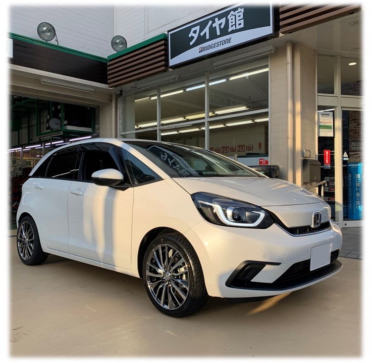 新型FIT(GR系)を17インチにインチアップ | ホンダ フィット タイヤ