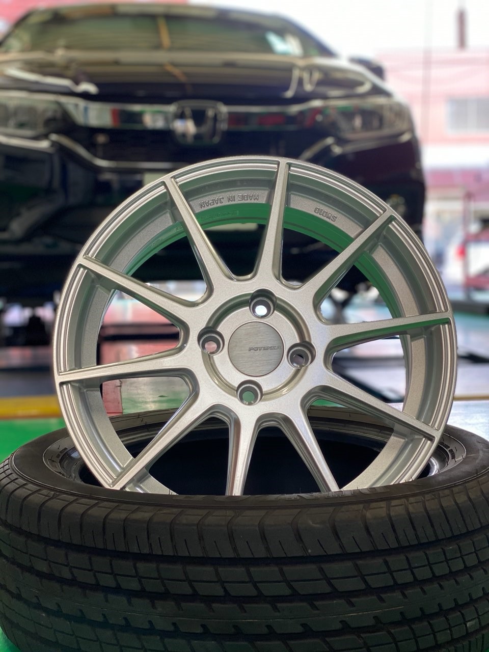 ホンダ グレイス ブリヂストンアルミホイール「POTENZA SW010」取付