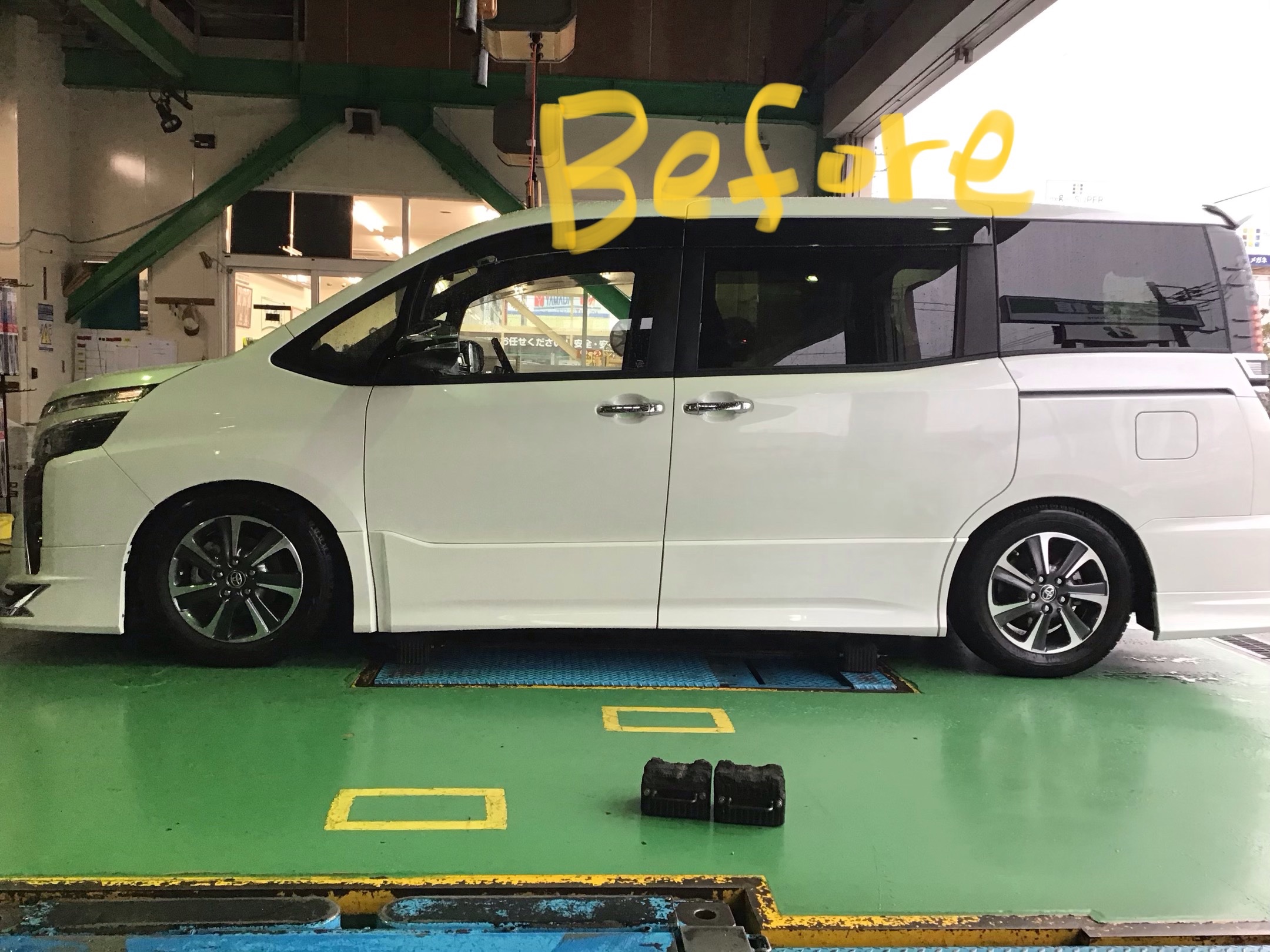 トヨタ 80 VOXY アルミホイールセット＋TPMS 取り付け ぼくの