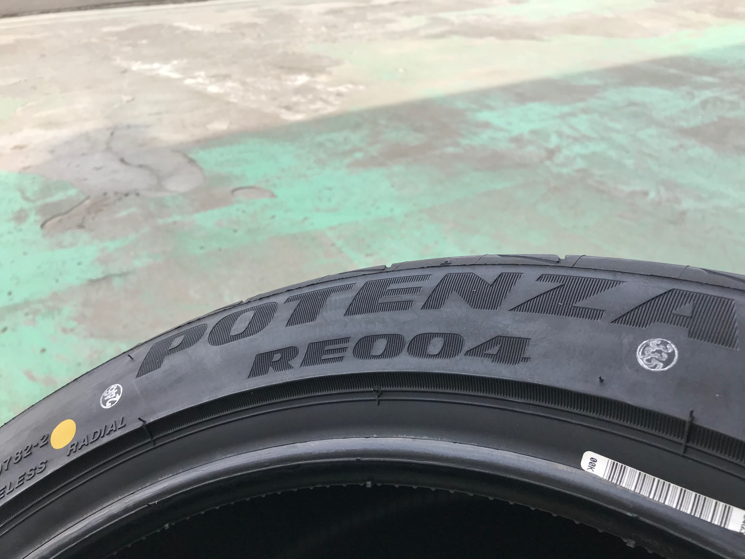 a*a様 ブリヂストン　ポテンザ　アドレナリンRE004 ブリヂストンポテンザRE004アドレナリン235/35R192024年2本