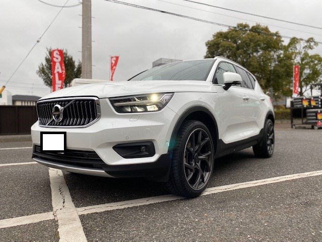 メーカー在庫少、売り切れ時はご容赦ください xc40 B4 R-Design 18