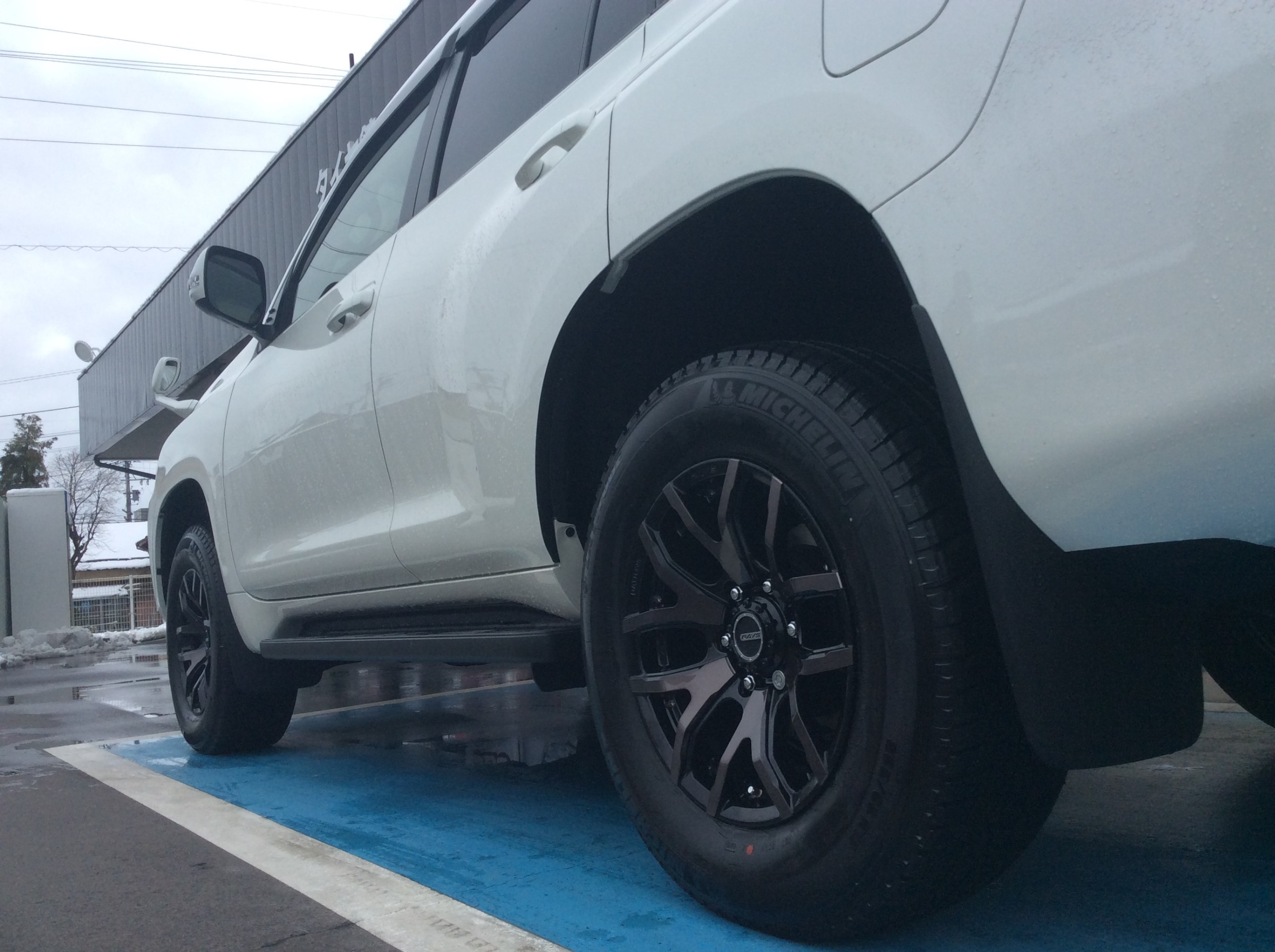 プラド × RAYS DAYTONA FDXF6 | 店舗おススメ情報 | タイヤ館 プラド × RAYS DAYTONA FDXF6 | 店舗おススメ情報 | タイヤ館