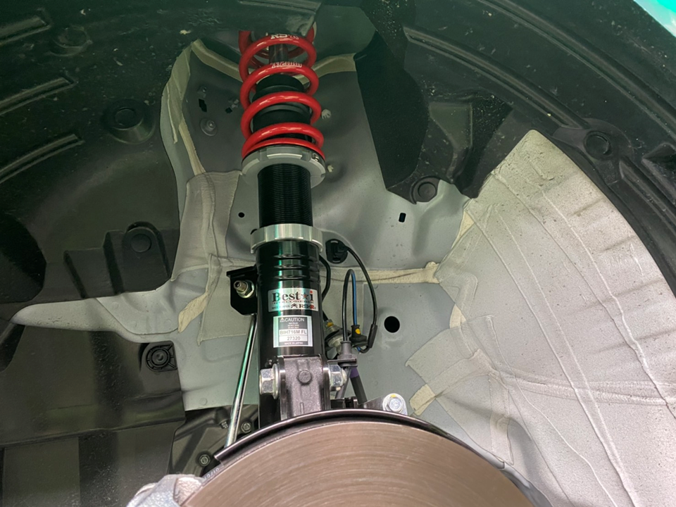 ホンダ フリード Gb5 に車高調 Rs R Best I をお取り付け ホンダ フリード パーツ取付 サスペンション取付 スタッフ日記 タイヤ館 北山 京都府 滋賀県のタイヤからはじまる トータルカーメンテナンス タイヤ館グループ