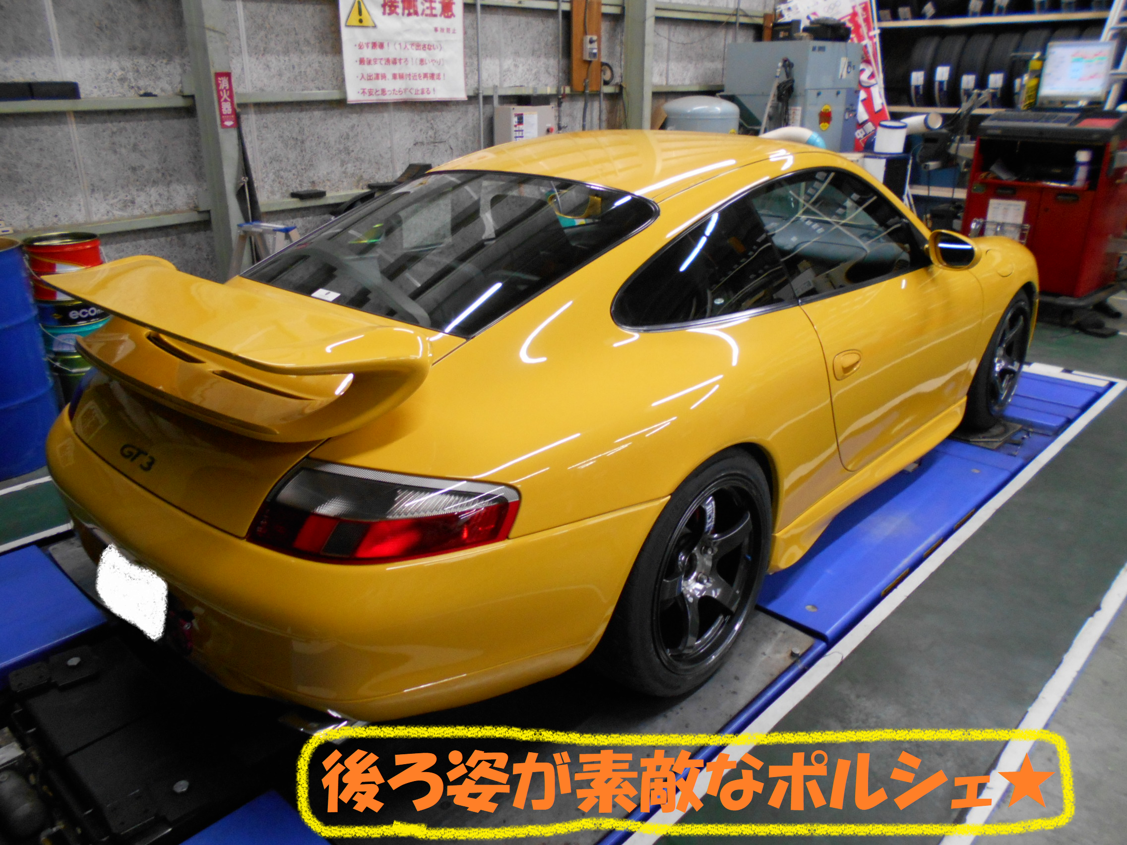 ドイツ生まれのお車が入庫です ポルシェ996 ポルシェ 911 総和店こだわり作業 タイヤ館 総和 茨城県のタイヤ カー用品ショップ タイヤからはじまる トータルカーメンテナンス タイヤ館グループ