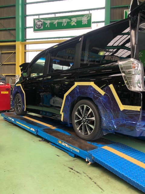 ステップワゴン RK5 車高調取付 | ホンダ ステップワゴン その他