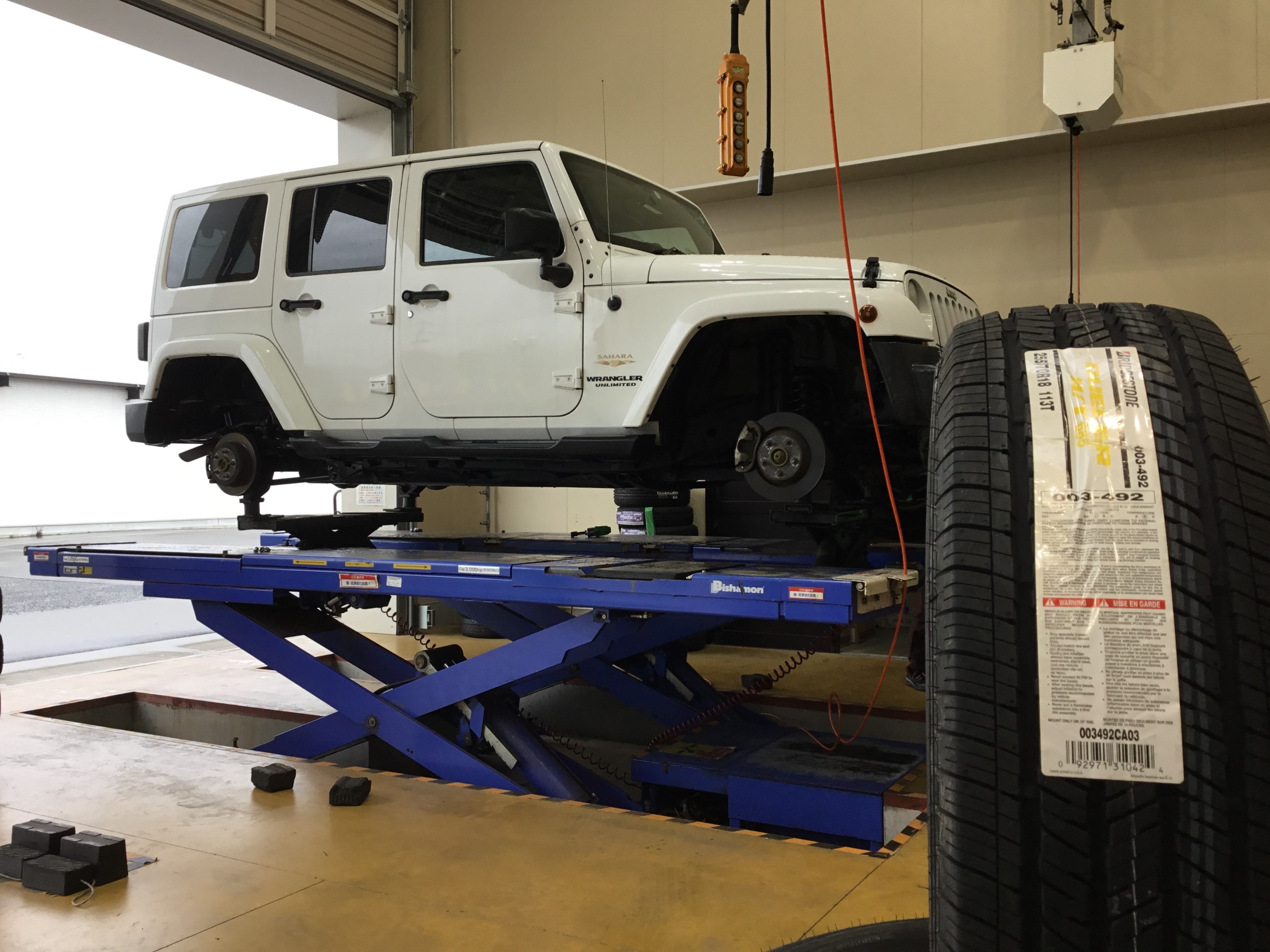 ジープ ラングラー に デューラーＨ/Ｔ685 255/70Ｒ18 タイヤ交換 しました♪ | 店舗おススメ情報 | タイヤ館 飯塚