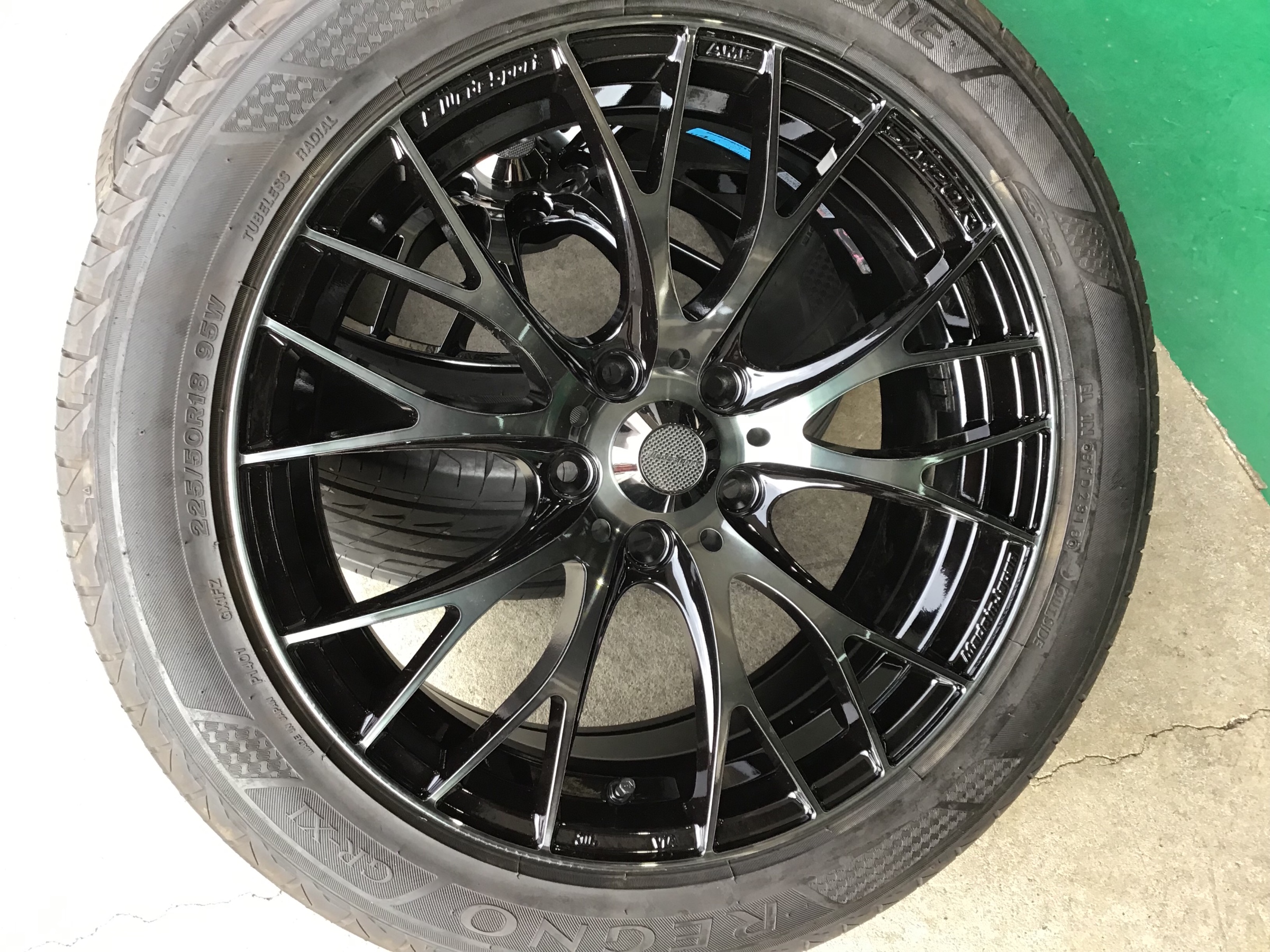 スカイライン（V36）に、ウェッズスポーツSA20Rをお取付けしました