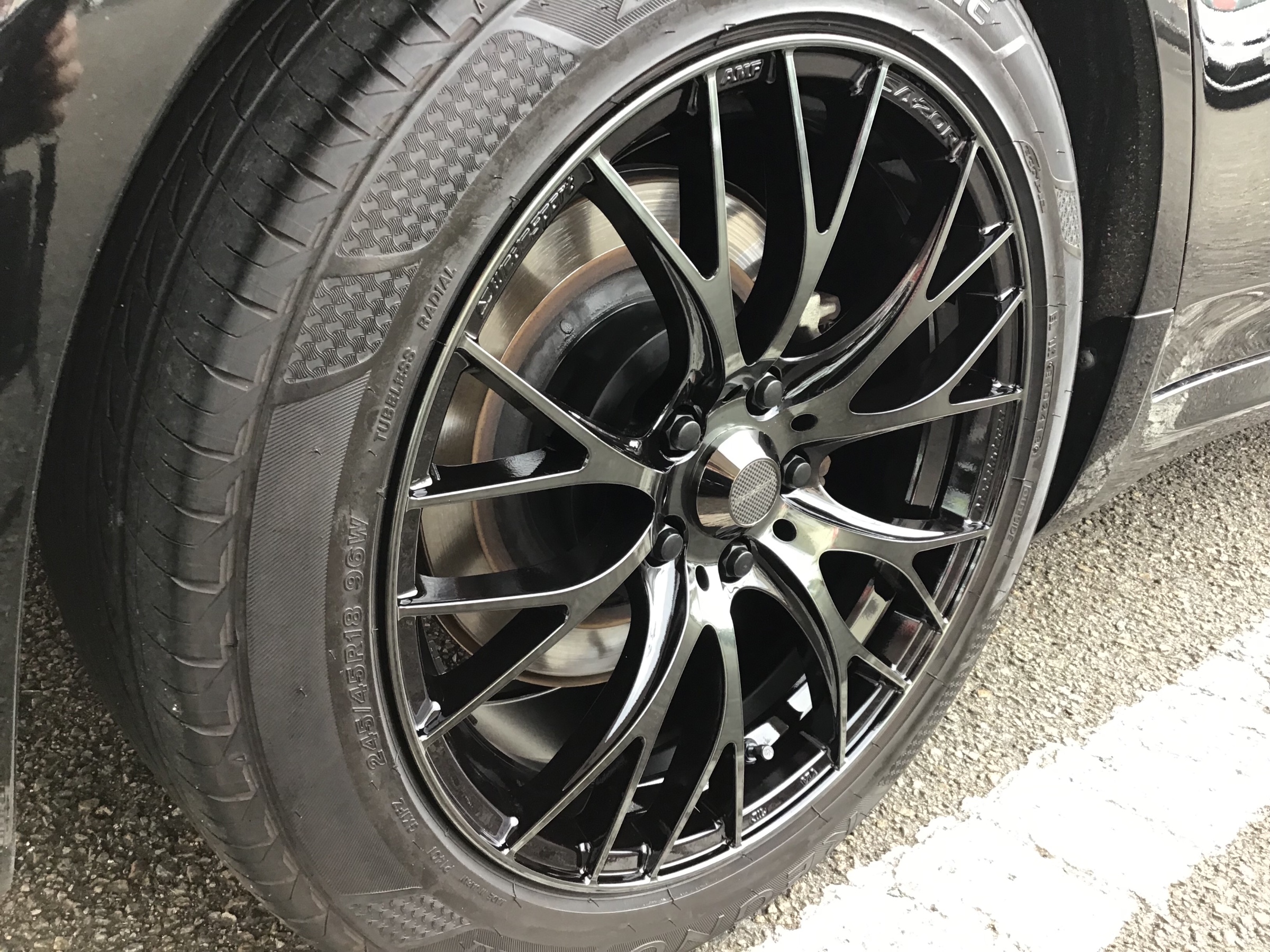 スカイライン（V36）に、ウェッズスポーツSA20Rをお取付けしました