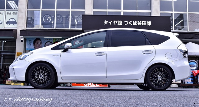 プリウスα テイン車高調取り付け | 店舗おススメ情報 | タイヤ館