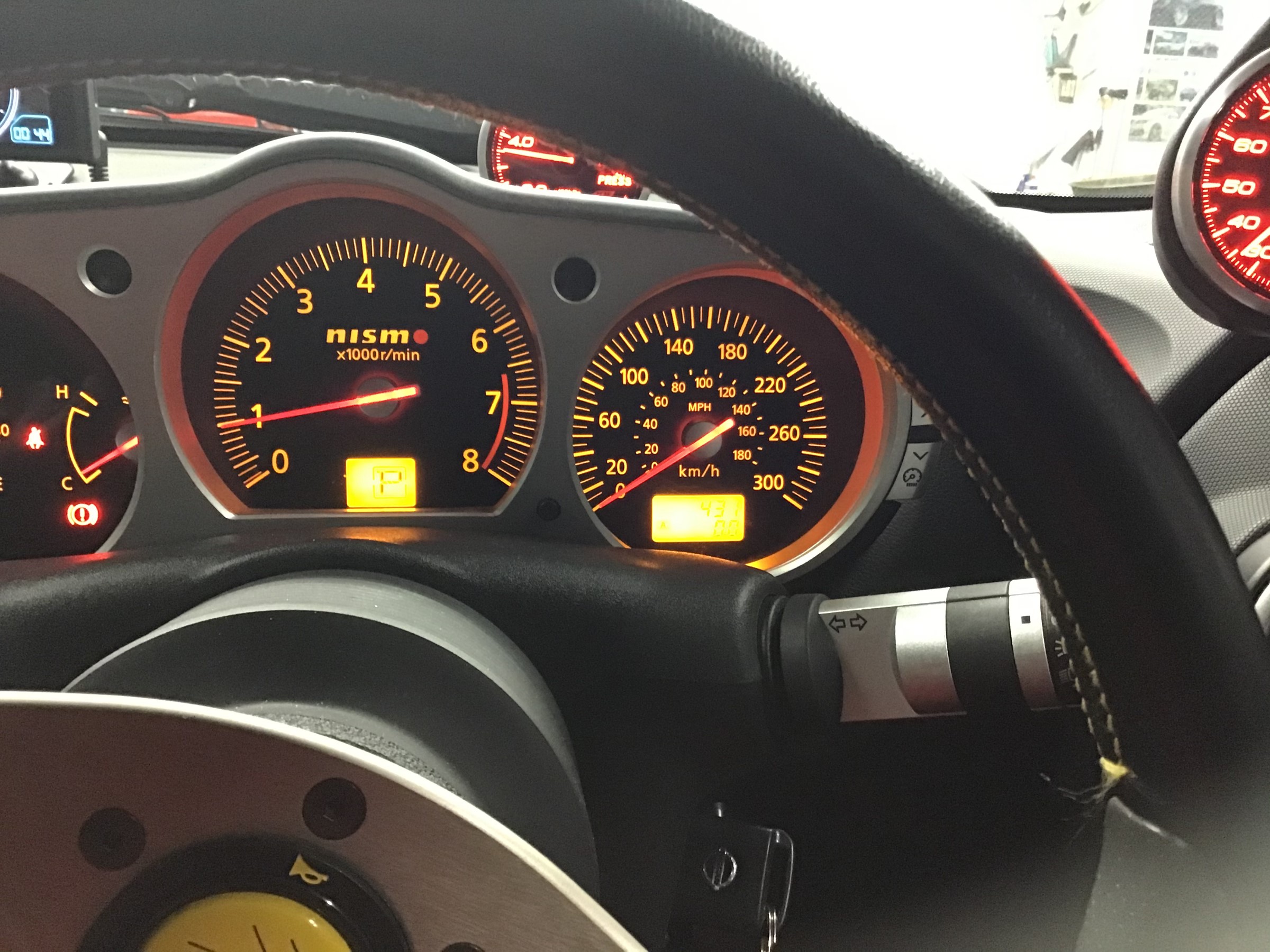 フェアレディZ（Z33） スポーツ触媒取付 | 店舗おススメ情報
