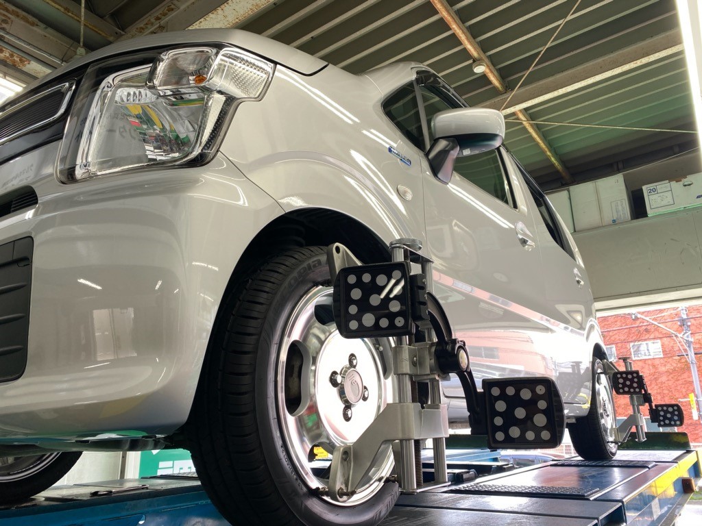 スズキ ワゴンR エンケイ「All seventeen」15インチ＆IPF LEDヘッド