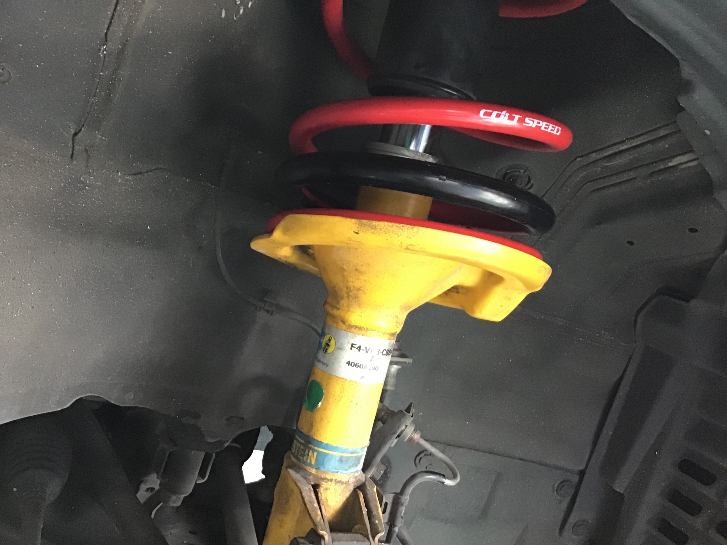 ☆MITSUBISHI ランサーエボリューションX ダウンサス取付 タイヤ ☆MITSUBISHI ランサーエボリューションX ダウンサス取付 タイヤ