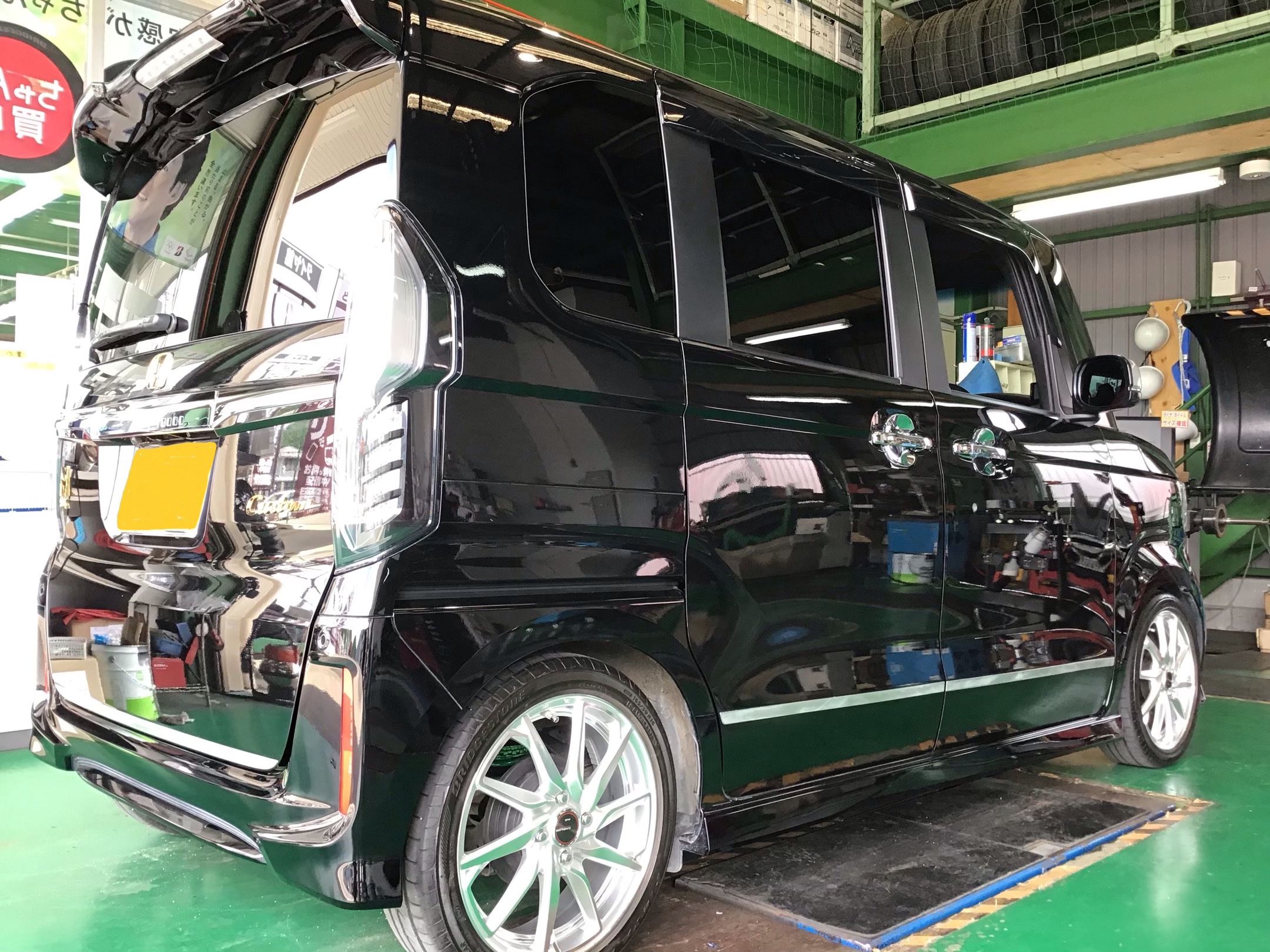 N－BOXカスタム（JF4・4WD）に、テイン・フレックスZ