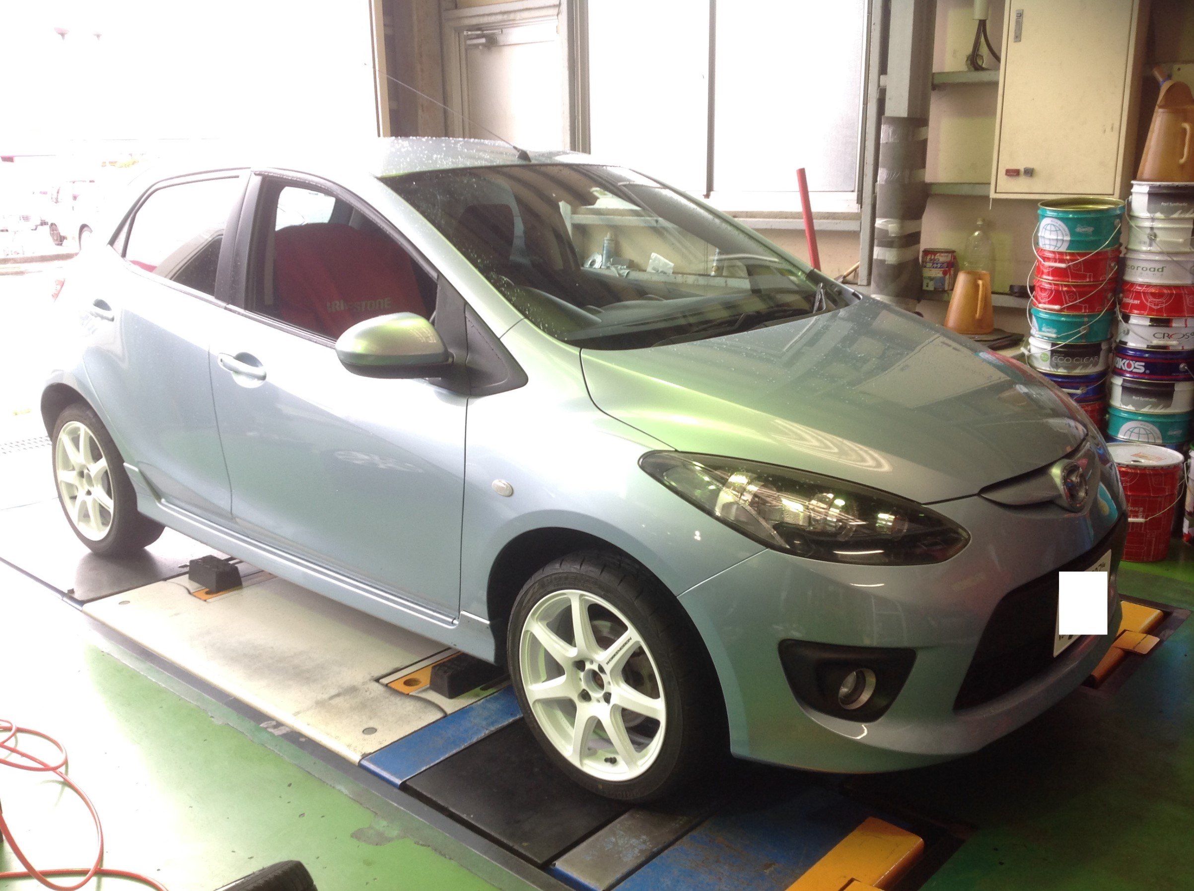 エモーションT7R装着です。 | マツダ デミオ | スタッフ日記 | タイヤ エモーションT7R装着です。 | マツダ デミオ | スタッフ日記 | タイヤ