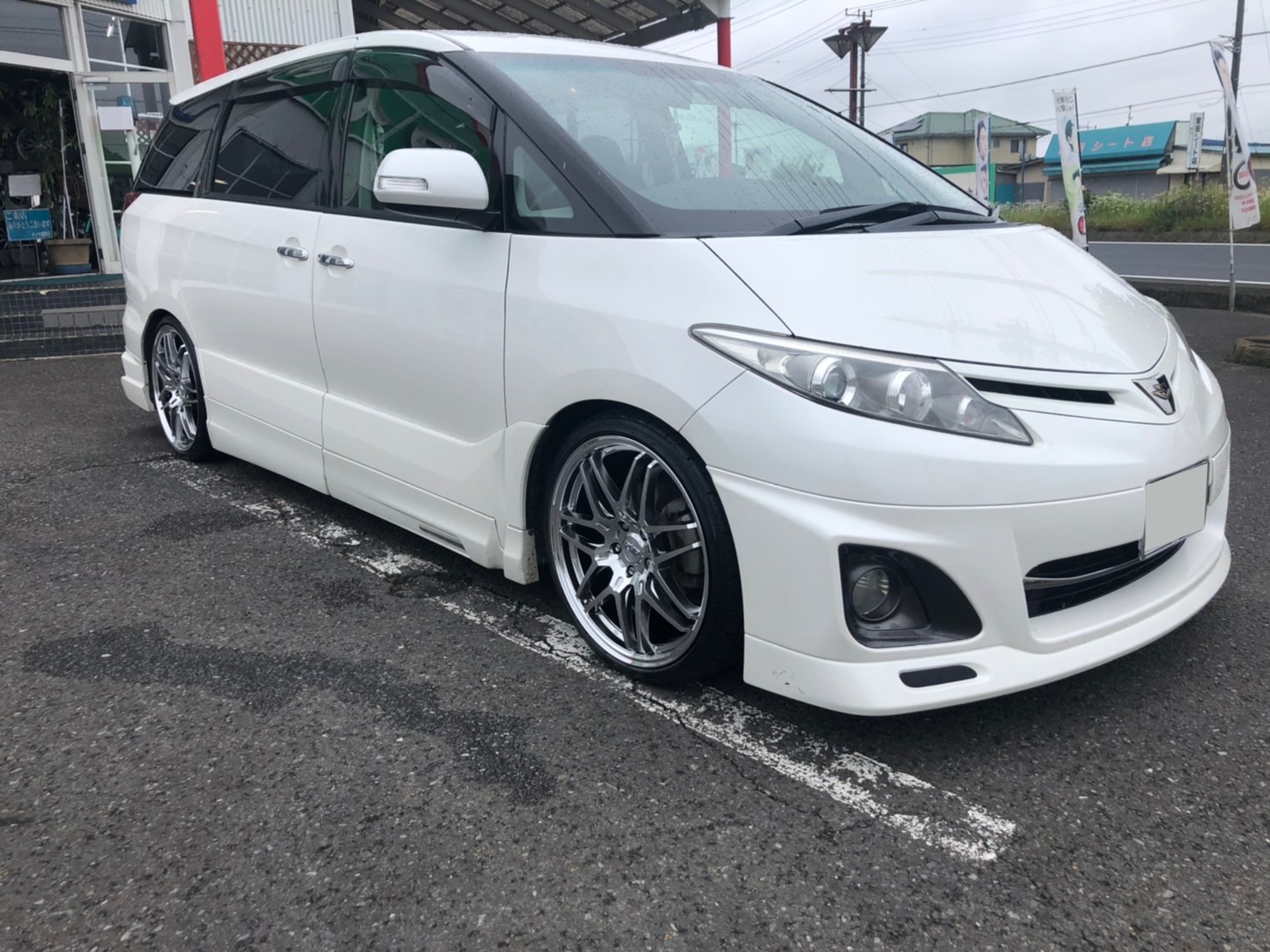 エスティマ タイヤホイール交換！ | トヨタ エスティマ ホイール