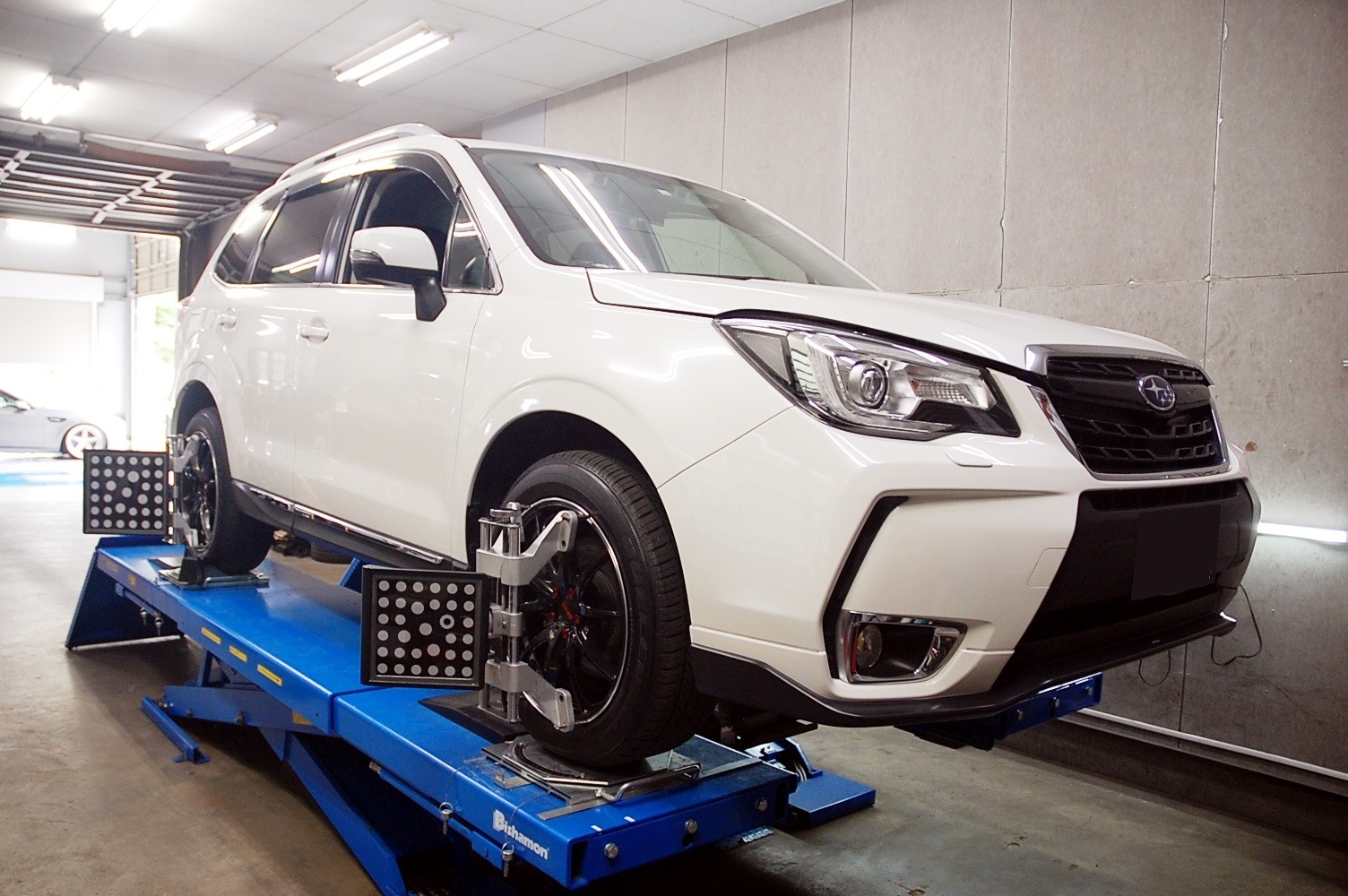 スバル フォレスター スバル フォレスター メンテナンス商品 タイヤ ホイール関連 4輪トータルアライメント調整 スタッフ日記 タイヤ館 釧路 タイヤからはじまる トータルカーメンテナンス タイヤ館グループ