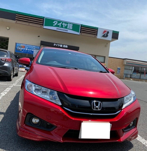 ホンダ グレイスハイブリッド Gm4 タイヤホイールセット取付 ホンダ グレイス ホイール タイヤ ホイール関連 タイヤ ホイール交換 サービス事例 タイヤ館 西条 タイヤからはじまる トータルカーメンテナンス タイヤ館グループ