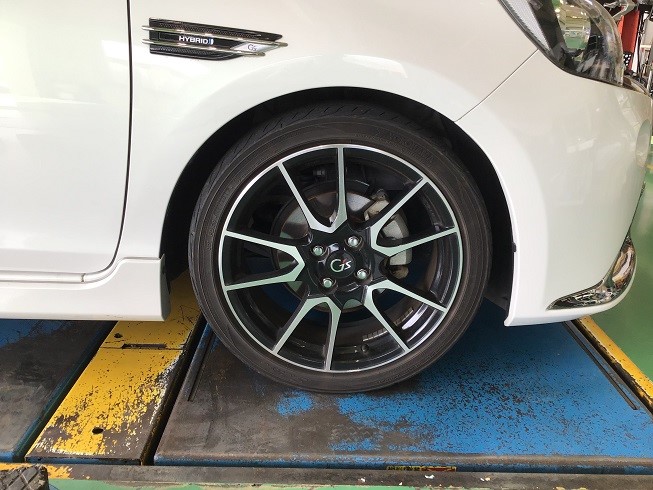 トヨタ アクアG's POTENZA RE004 195/45R17 タイヤ交換 | トヨタ