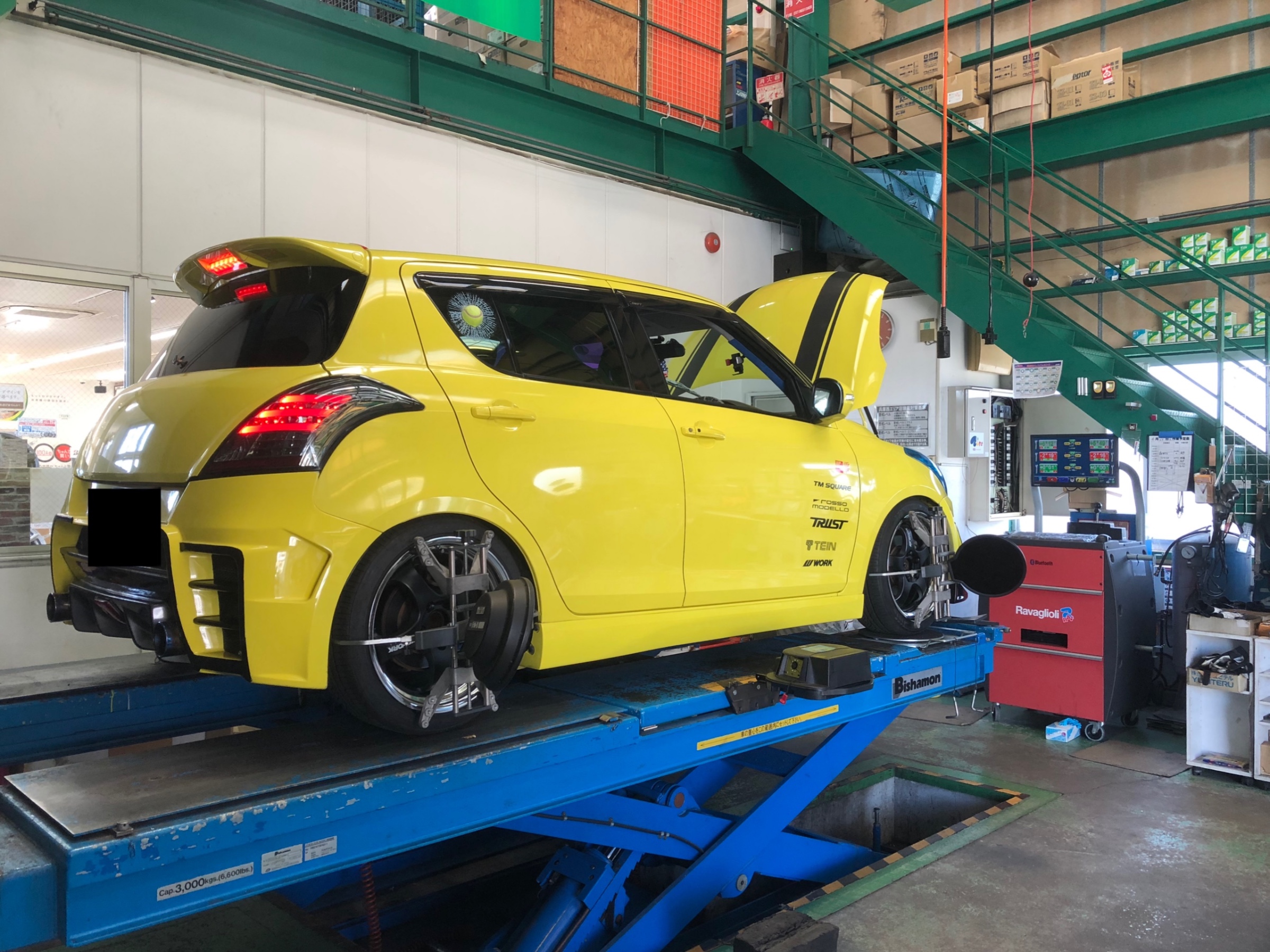 ZC32S スイフトスポーツ車高調取り付け^ ^ | 店舗おススメ情報 ZC32S スイフトスポーツ車高調取り付け^ ^ | 店舗おススメ情報