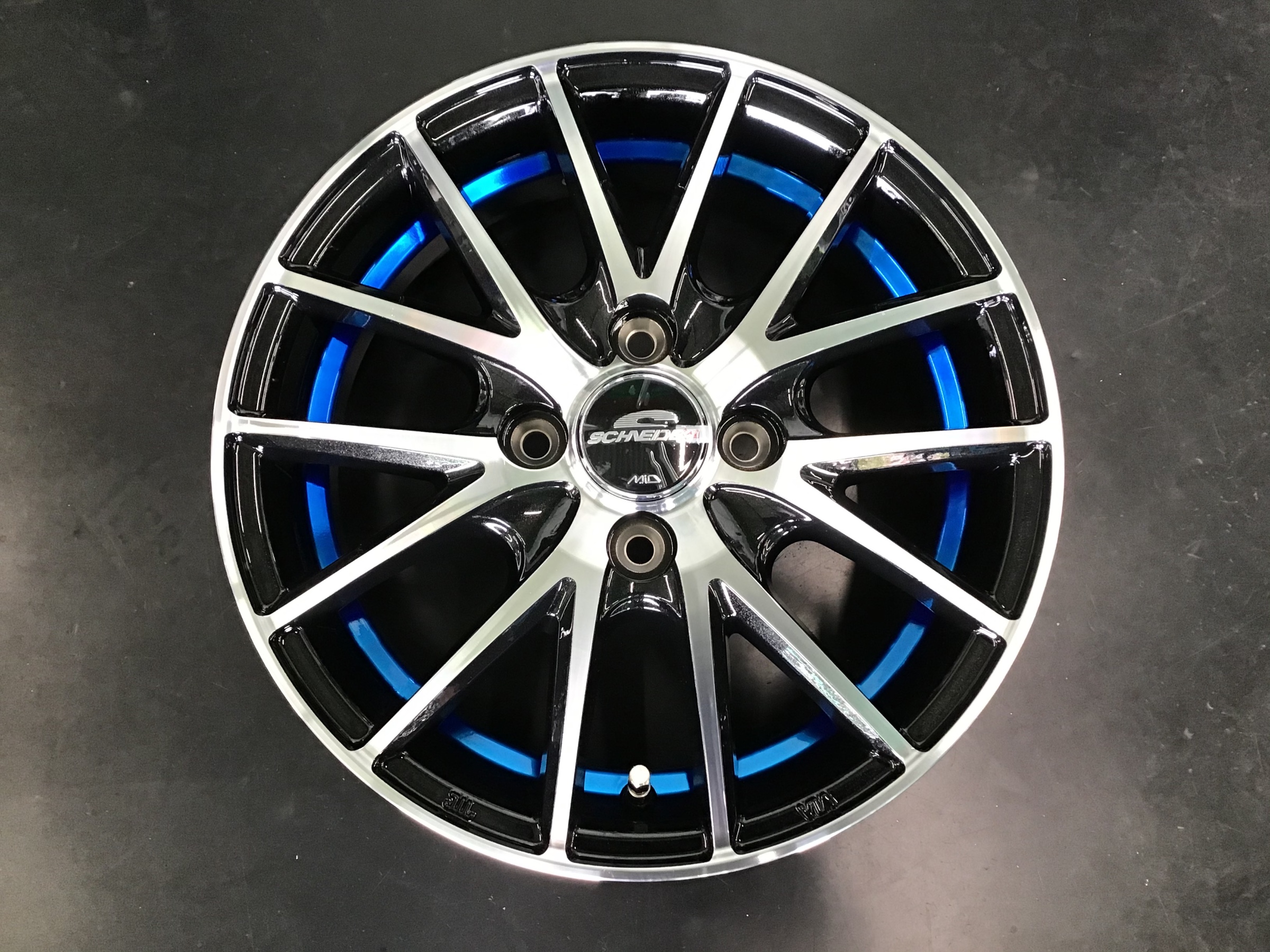 シュナイダーRX27 14X 45 4H 45