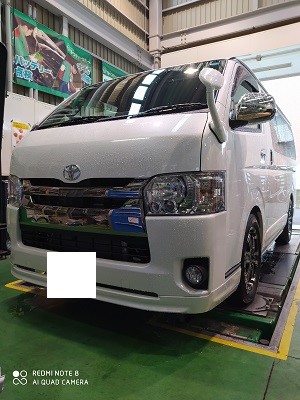200系 ハイエース 4型後期 1インチ ローダウンしました('◇')ゞ