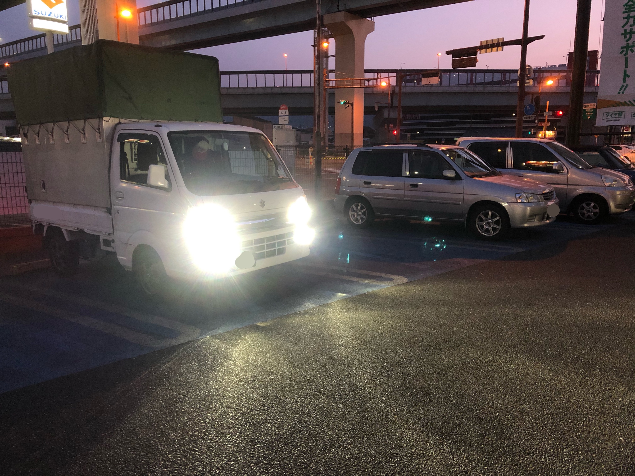 軽トラ！！ 10,000ルーメン(*ﾟ∀ﾟ*) LED | 店舗おススメ情報 | タイヤ館 福岡西（福岡県）