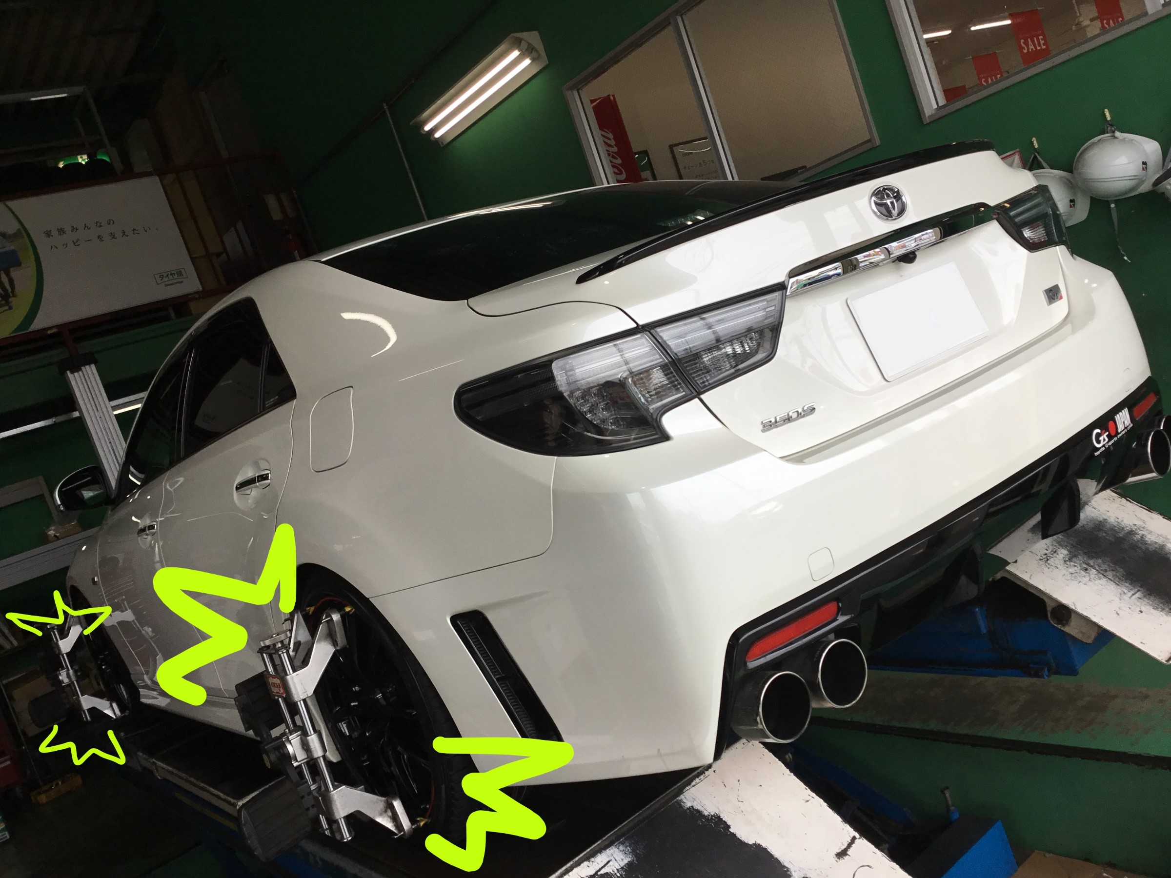 GRX133型マークX G´s、タイヤ交換＆TPMS装着＆アライメント調整