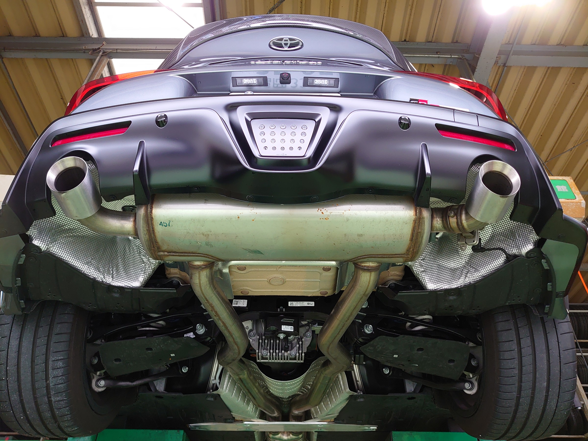 Gr Supra スープラ Remus マフラー 装着しました トヨタ スープラ その他 パーツ取付 マフラー類メーター類取付 技術サービス施工事例 タイヤ館 福岡東 タイヤからはじまる トータルカーメンテナンス タイヤ館グループ