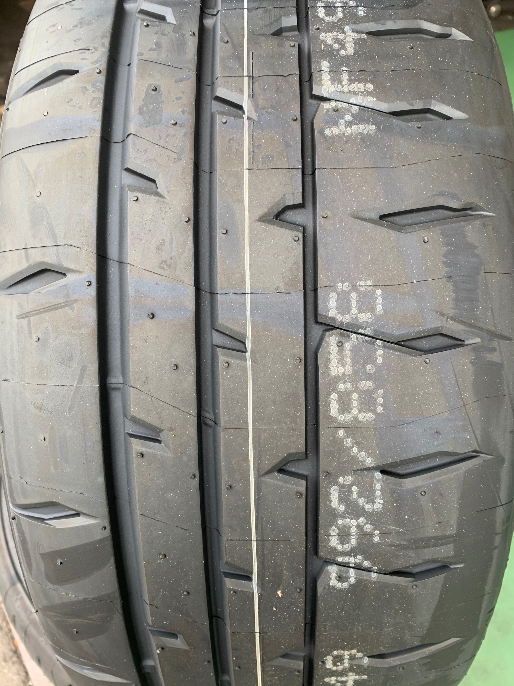 ポテンザ RE71RS | スタッフ日記 | タイヤ館 和泉 | タイヤから