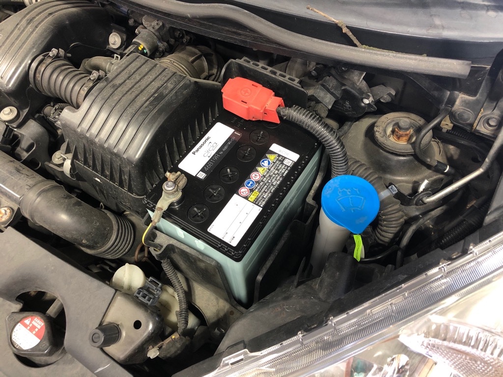 ホンダ ライフ Jb5 バッテリー 交換 です ホンダ ライフ メンテナンス商品 作業 取付け情報 タイヤ館 門司 タイヤからはじまる トータルカーメンテナンス タイヤ館グループ