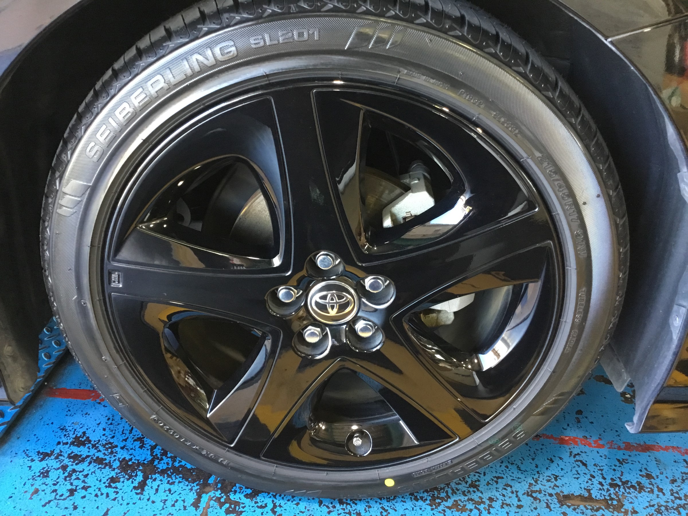 白木/黒塗り ブリヂストン 225/50R18 95W セイバーリング SL201