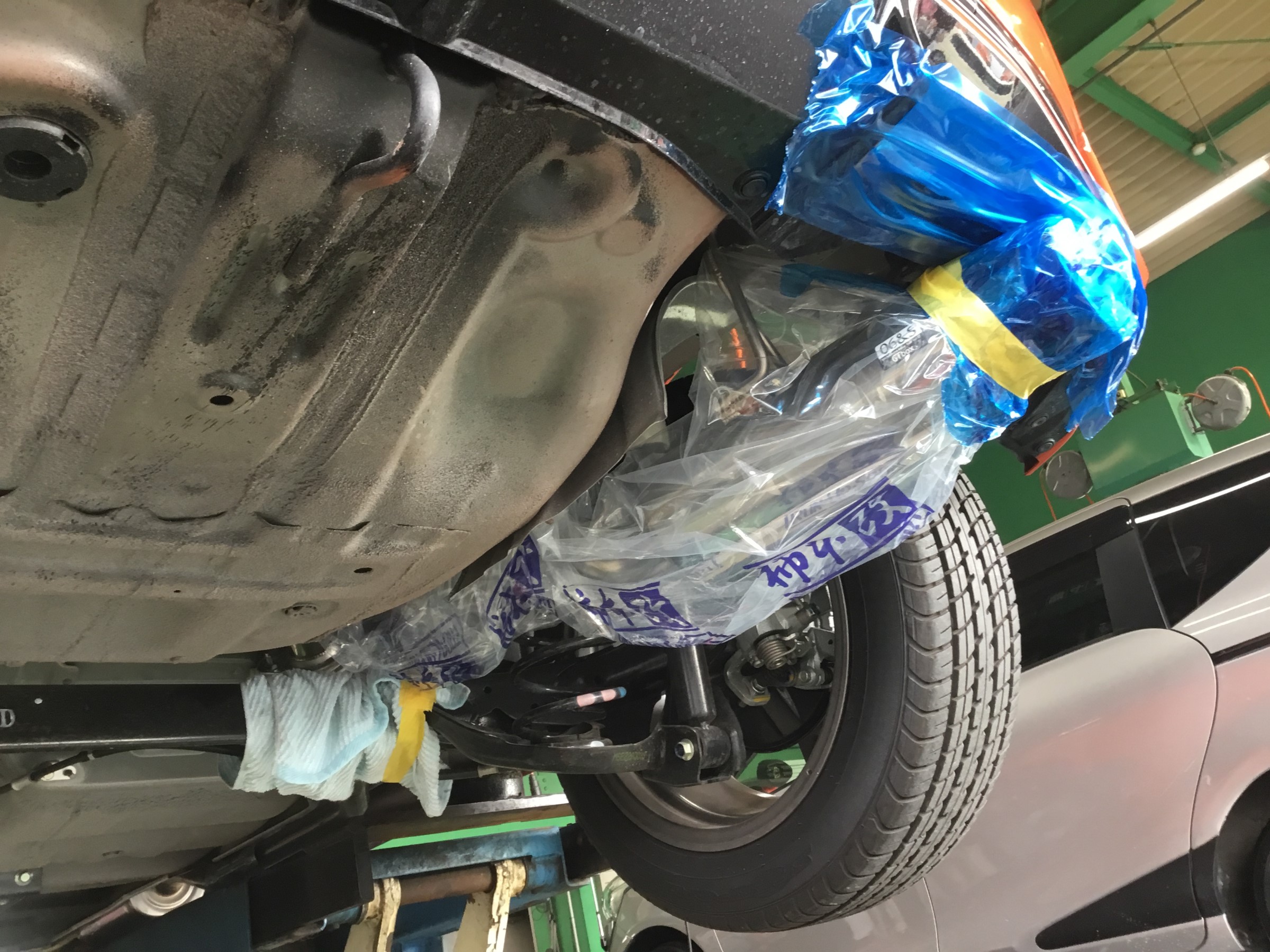 Gk型フィットrs マフラー交換 ホンダ フィット その他 パーツ取付 マフラー類メーター類取付 技術サービスブログ タイヤ館 鎌ヶ谷 千葉県のタイヤ カー用品ショップ タイヤからはじまる トータルカーメンテナンス タイヤ館グループ