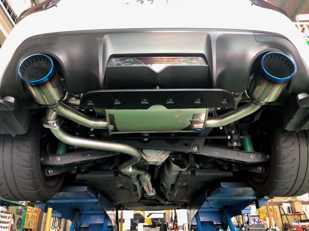 86 HKSマフラー取付 | トヨタ 86 その他 パーツ取付 > 各種用品取付