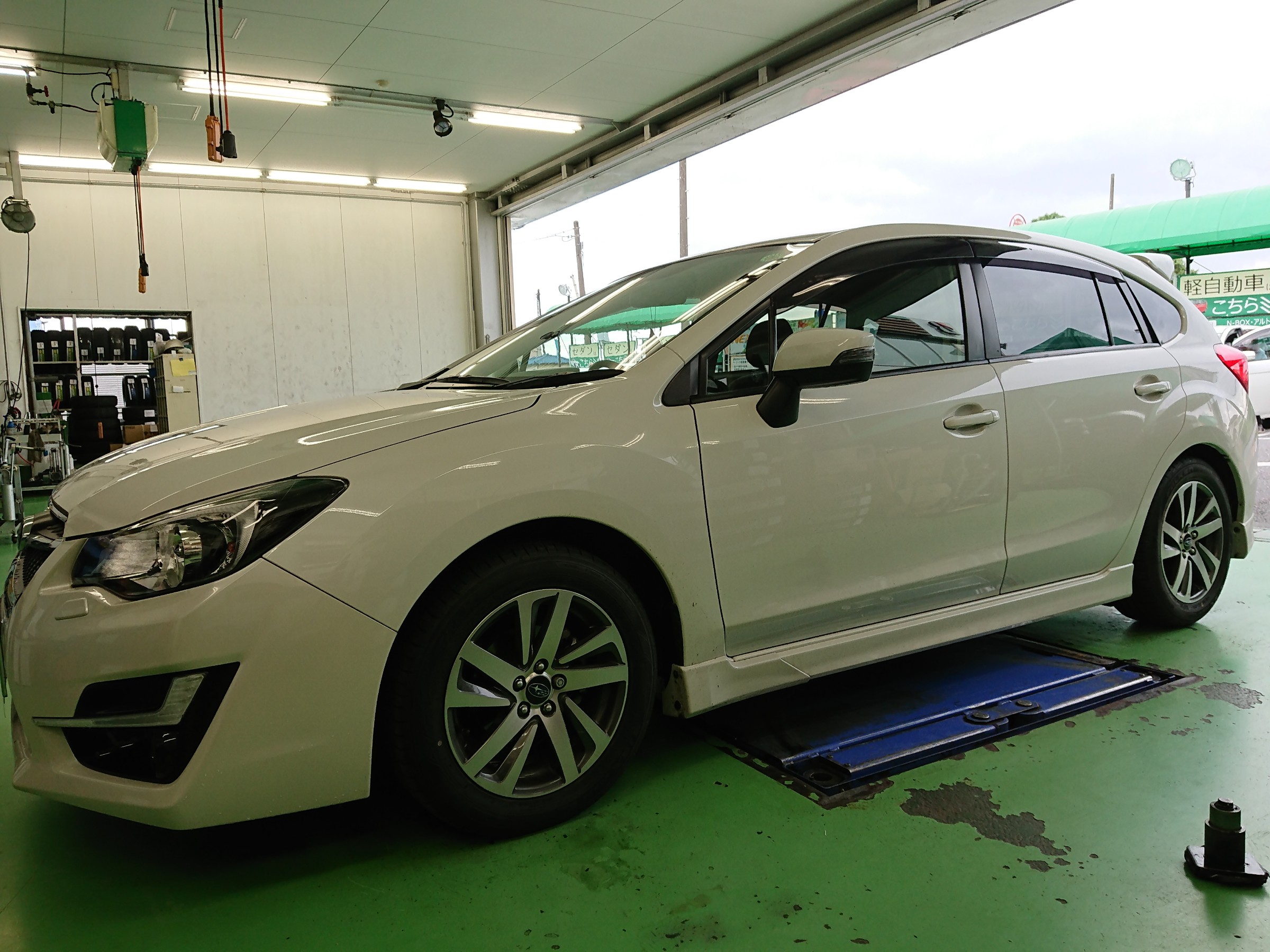 スバル・インプレッサスポーツ(GP2)】ホイール交換でご来店です