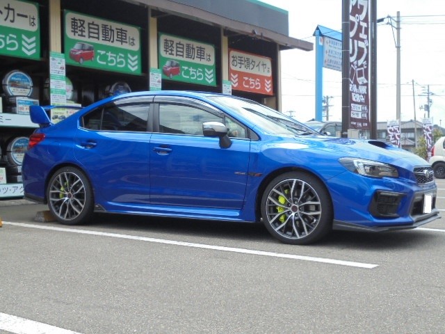 スバル Wrx Sti に車高調取付 スバル Wrx Sti その他 スタッフ日記 タイヤ館 柏崎 新潟県のタイヤ カー用品ショップ タイヤからはじまる トータルカーメンテナンス タイヤ館グループ