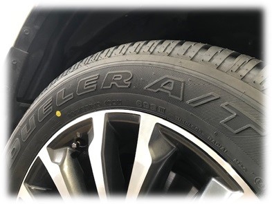 トヨタ・ランドクルーザー プラドのタイヤ交換＆アライメント調整 